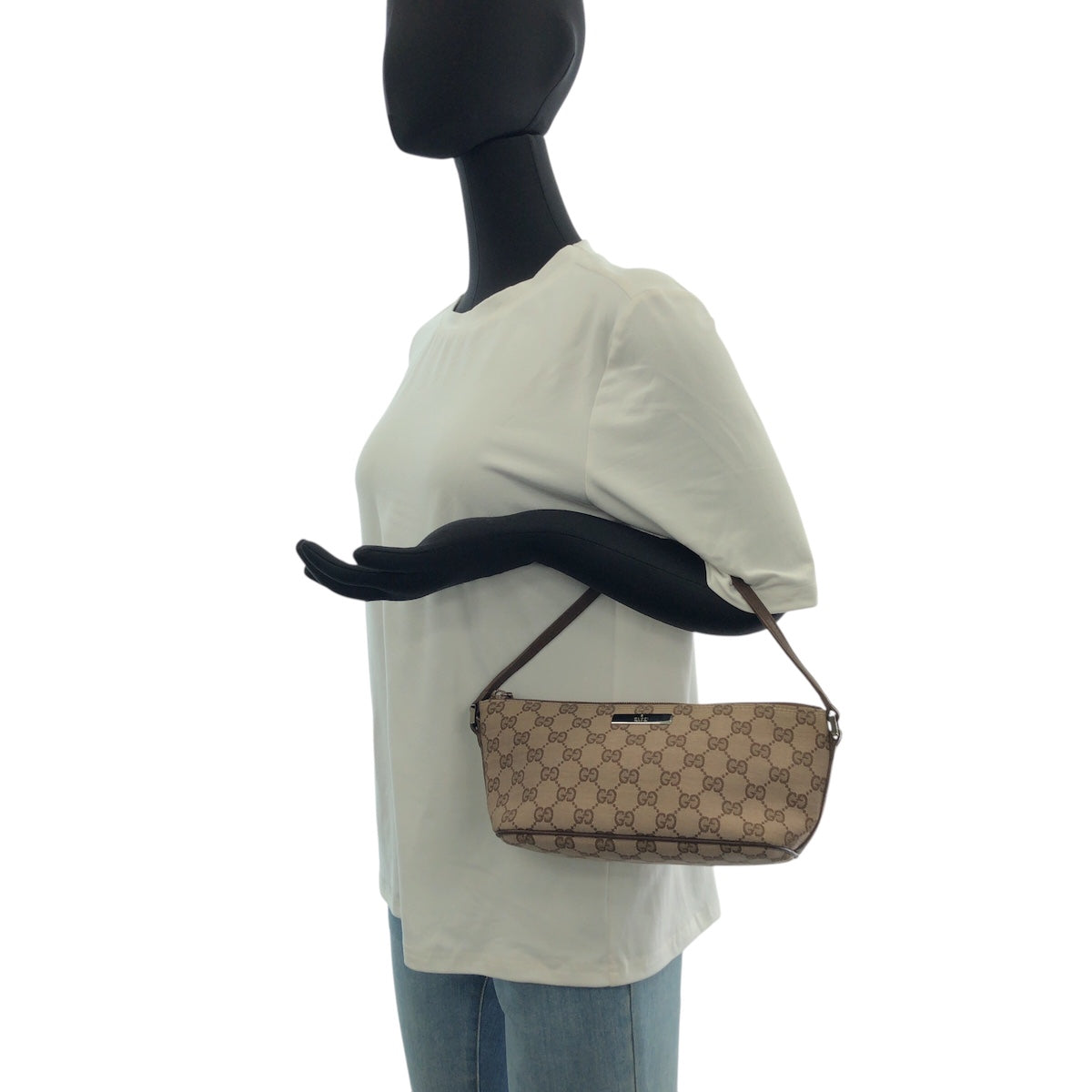 21144
GUCCI グッチ ブラウン シルバー金具 GGキャンバス / レザー 07198 ハンドバッグ アクセサリーポーチ レディース ABP20