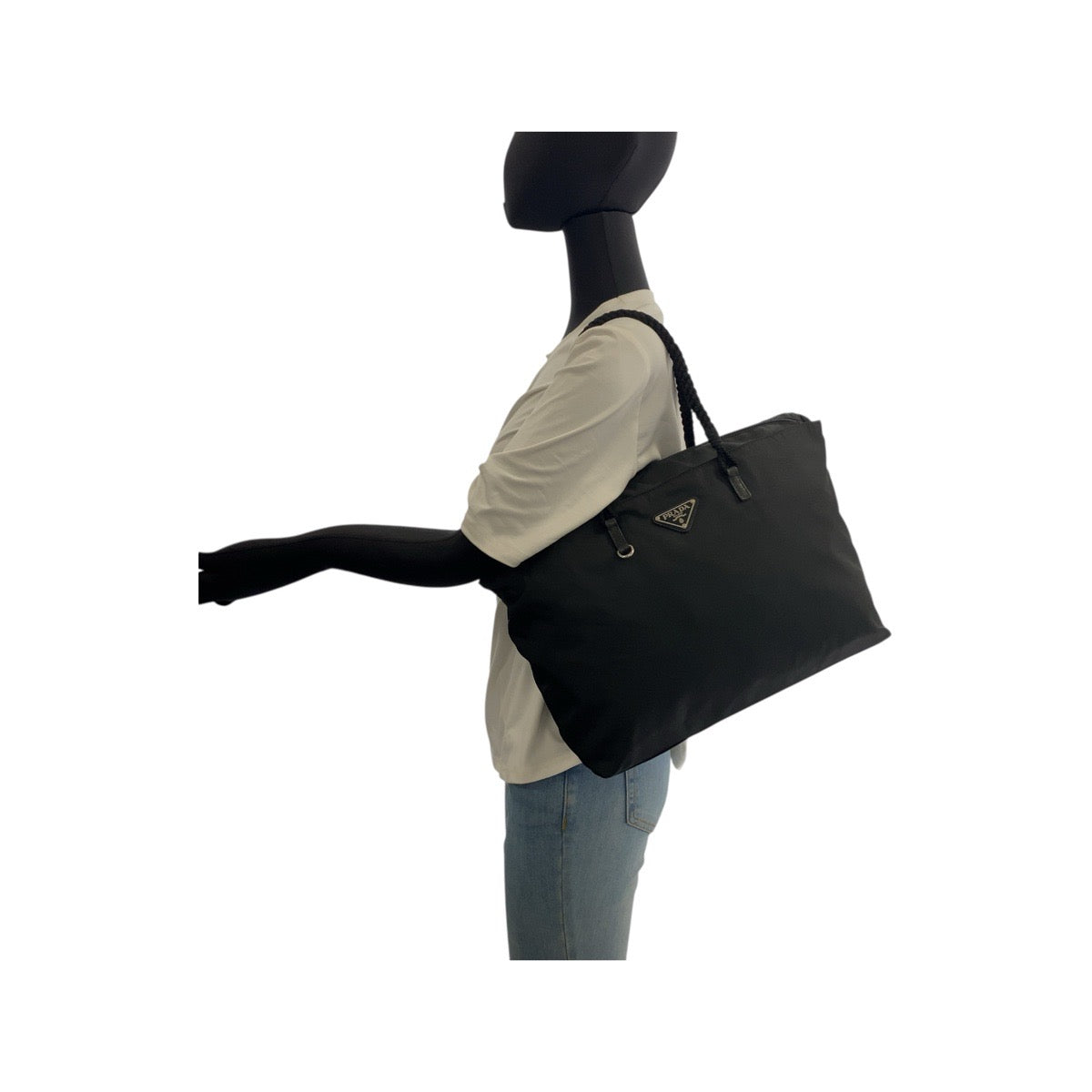 21153
PRADA プラダ テスート 三角ロゴプレート ブラック 黒 シルバー金具 ナイロン トートバッグ ショルダーバッグ レディース A45