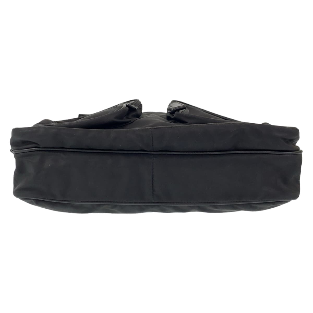 21185
PRADA プラダ テスート 三角ロゴ 男女兼用 ブラック 黒 シルバー金具 ナイロン ショルダーバッグ メッセンジャーバッグ メンズ AB40