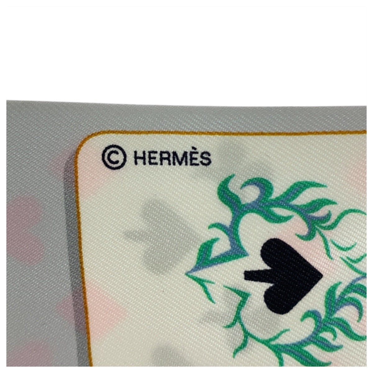 21204
HERMES エルメス ジュド カルト ツイリー グレー ピンク シルク スカーフ リボンスカーフ レディース A20