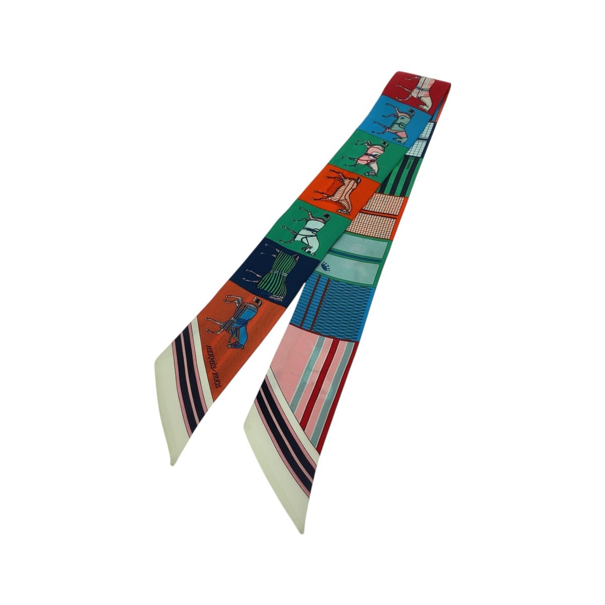 21205
HERMES エルメス 馬車の変遷 ツイリー マルチカラー ブルー グリーン シルク スカーフ リボンスカーフ レディース SA22