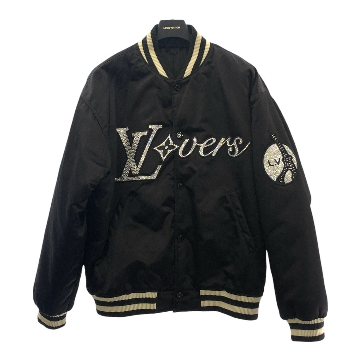 21220
LOUIS VUITTON ルイヴィトン エンブロイダードナイロンベースボールブルゾン サイズ54 ダークネイビー ナイロン / ポリエステル RM241 スタジャン メンズ ABP