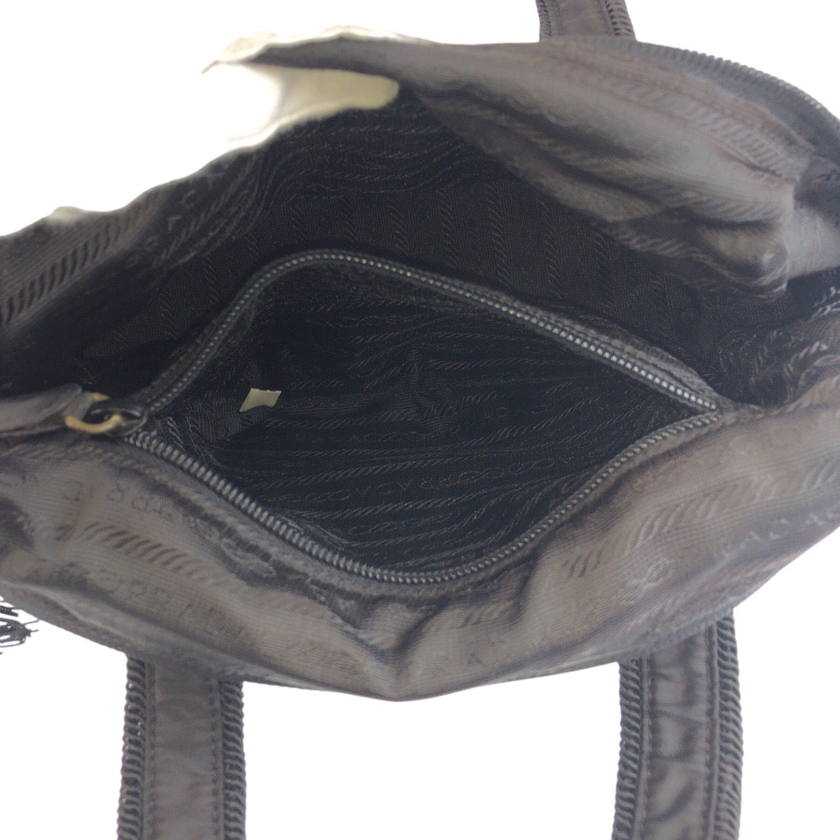 21230
PRADA プラダ テスート ビジュー フリンジ ブラック 黒 ゴールド金具 ナイロン トートバッグ ハンドバッグ レディース AB28