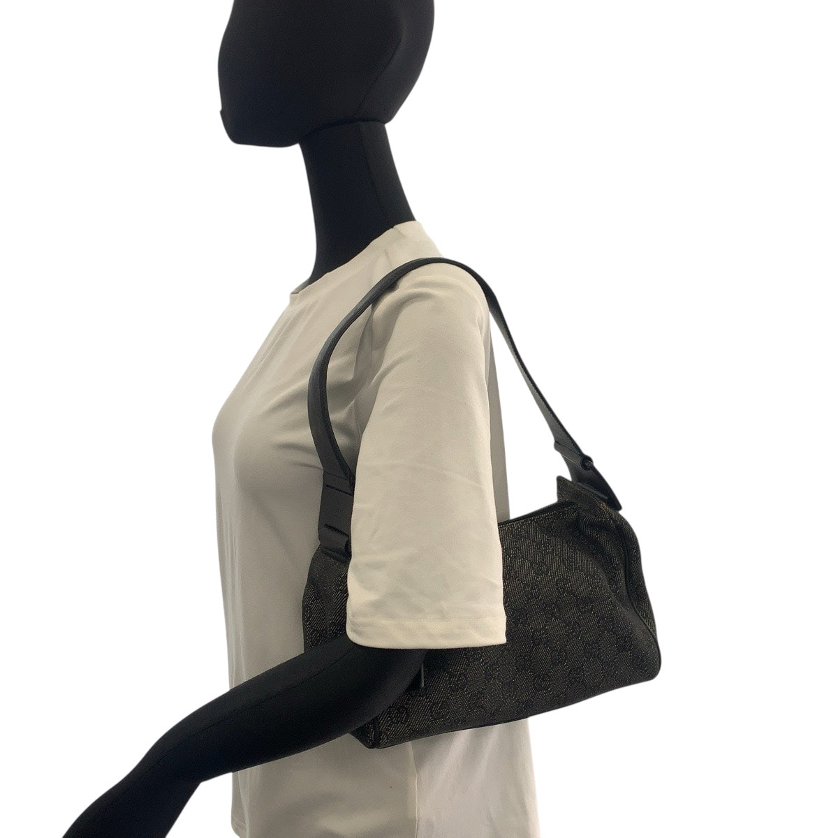 21244
GUCCI Grey Black GG Canvas / Leather 92699 Shoulder Bag Women's AB28