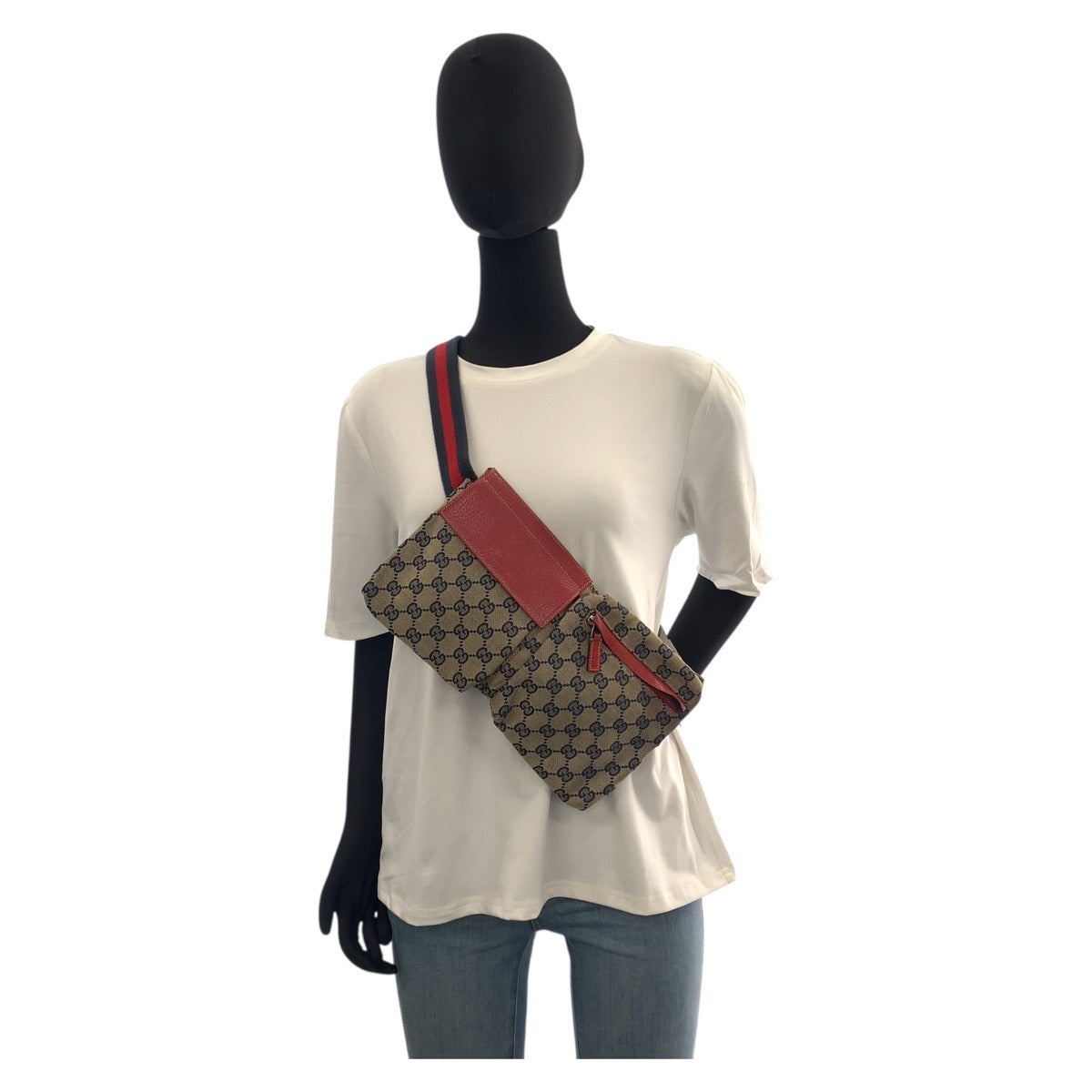 21246
GUCCI グッチ ベージュ レッド ネイビー GGキャンバス / レザー 28566 ボディバッグ ウエストバッグ 男女兼用 メンズ AB30