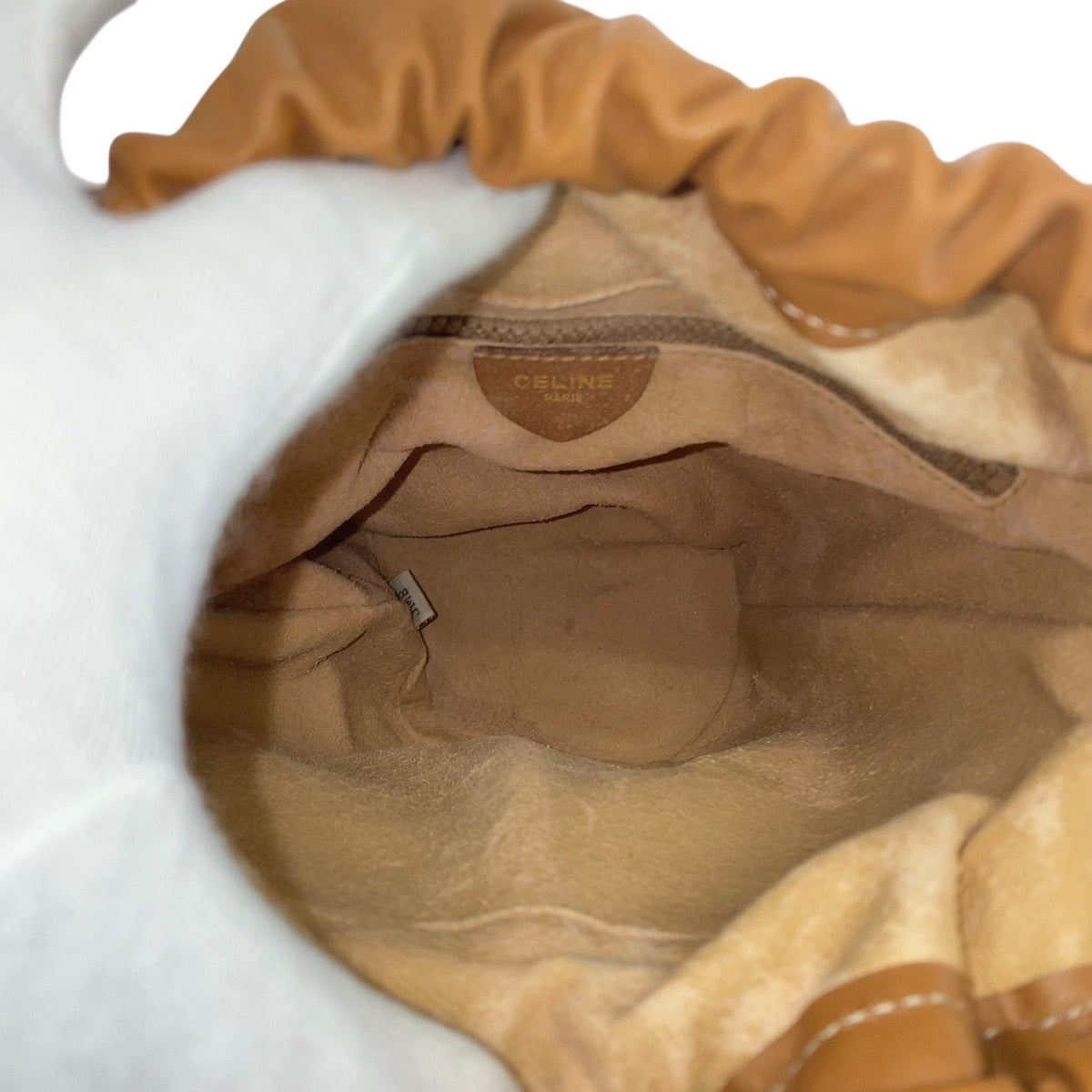 21253
CELINE セリーヌ マカダム ブラウン ゴールド金具 PVC / レザー ショルダーバッグ 巾着 レディース ABP38