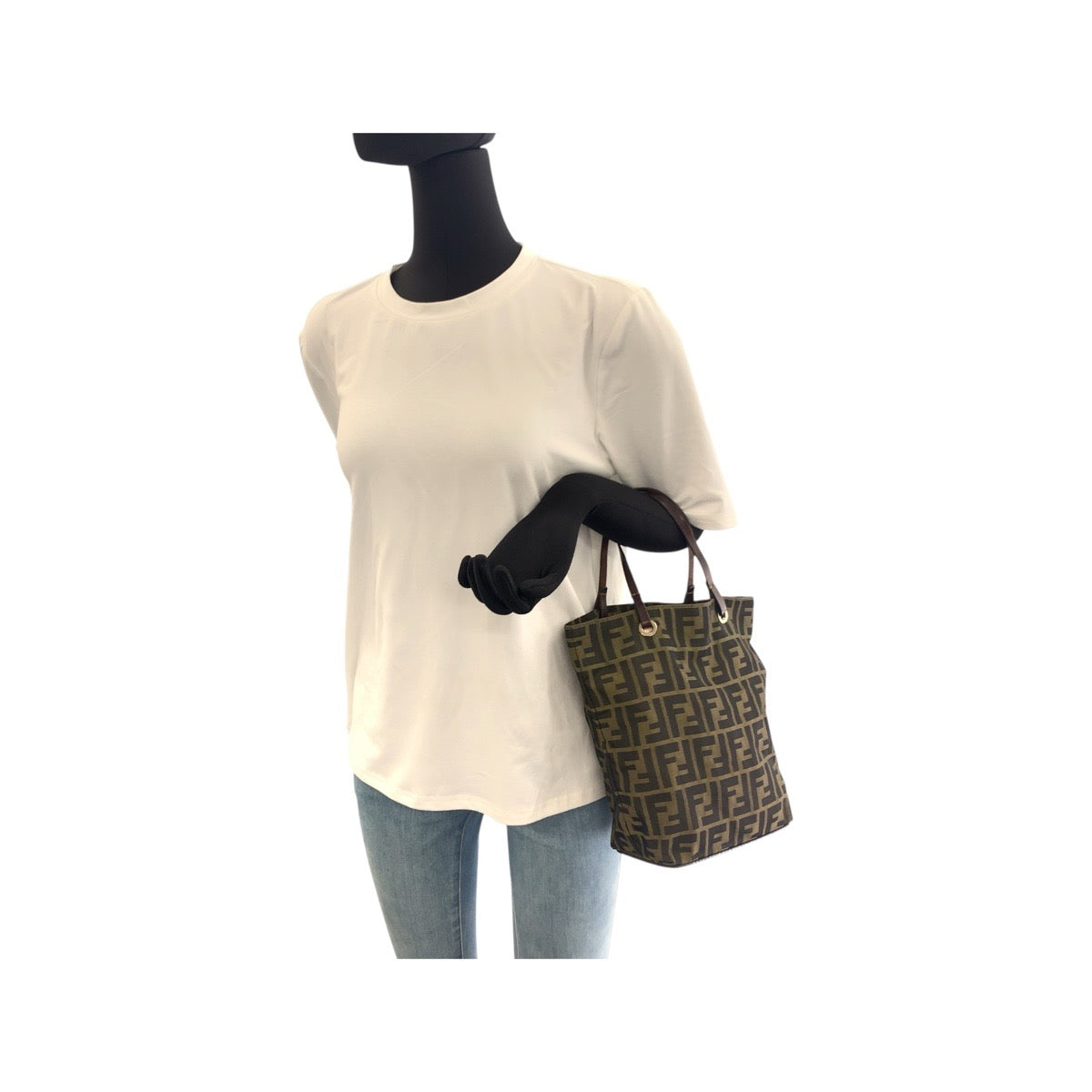 21261
FENDI フェンディ ズッカ ブラウン シルバー金具 キャンバス / レザー 2220 26598 008 ハンドバッグ レディース AB28