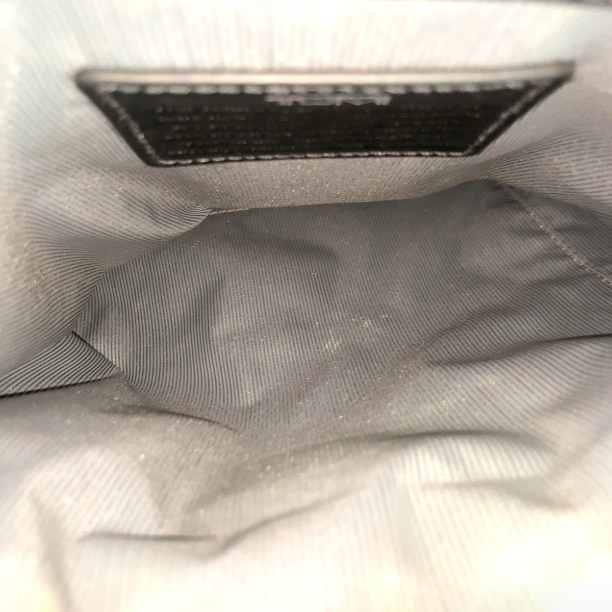 21267
TUMI トゥミ アルファ ブラボー ブラック 黒 シルバー金具 レザー / ナイロン 29113D ショルダーバッグ メッセンジャーバッグ メンズ ABP14