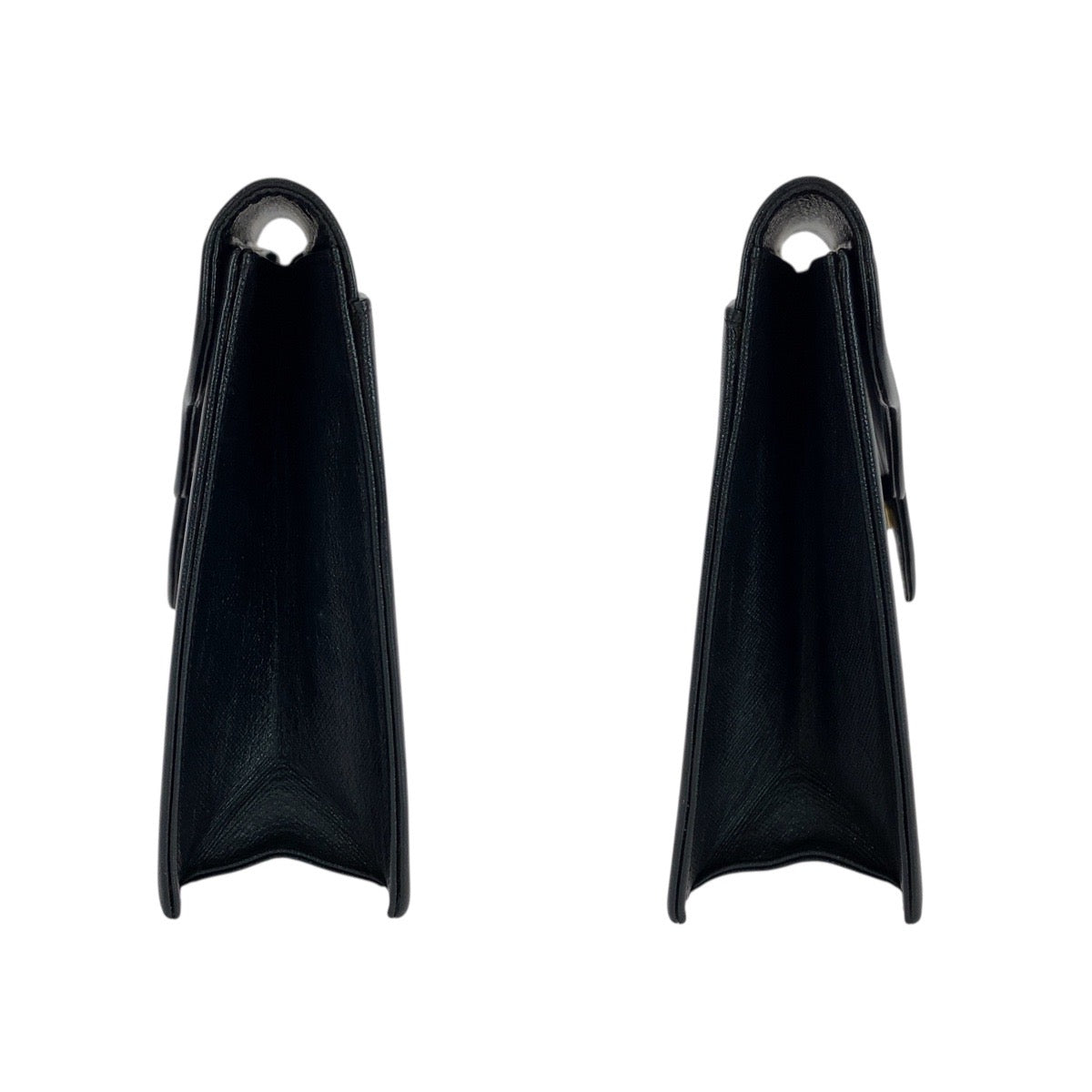 21268
YVES SAINT LAURENT イヴ サンローラン ヴィンテージ YSL ブラック 黒 ゴールド金具 レザー クラッチバッグ セカンドバッグ レディース ABP21