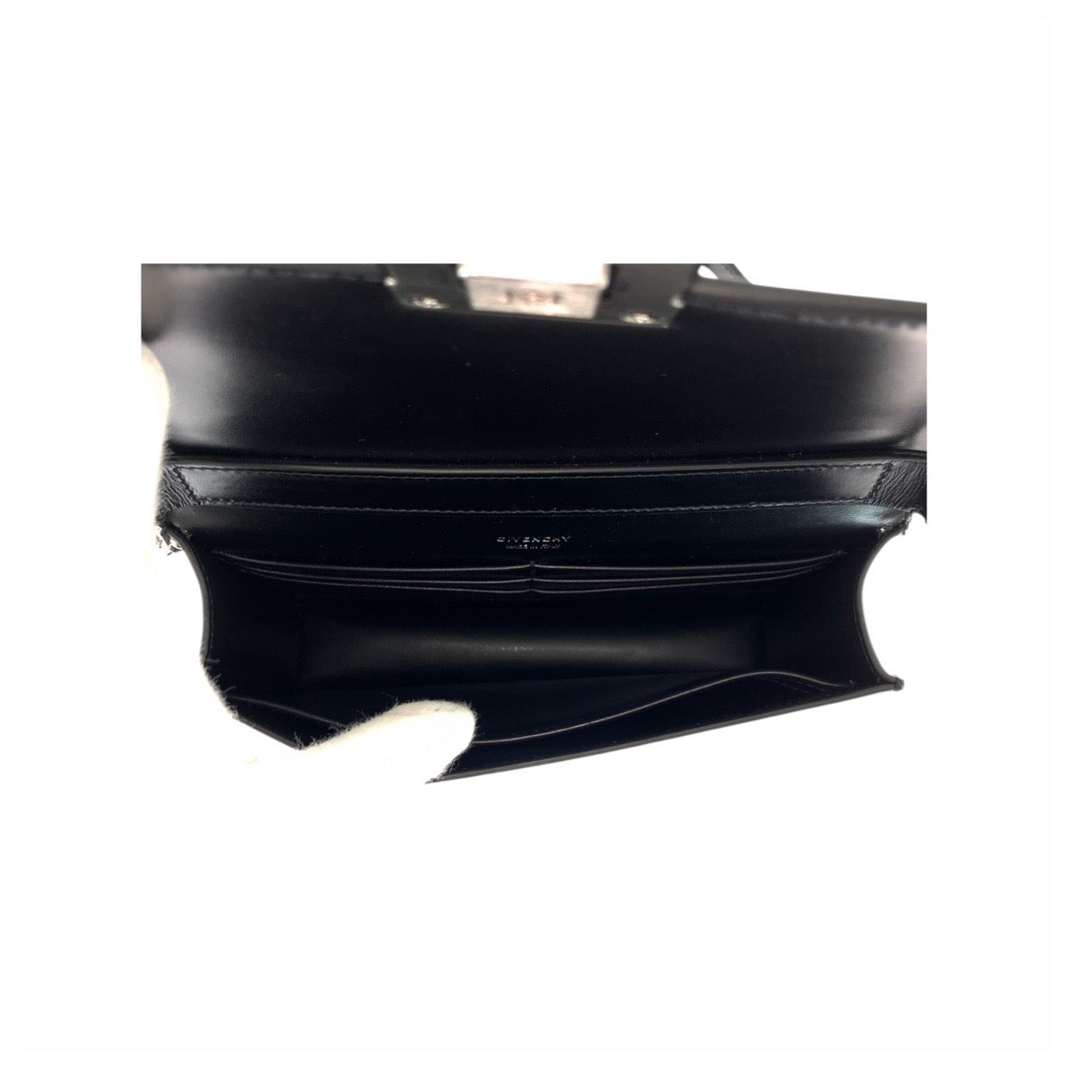 21290
GIVENCHY ジバンシィ ４G スモール ブラック 黒 シルバー金具 レザー / メタル BB50HEB15S 001 ショルダーバッグ チェーンショルダーバッグ レディース S80