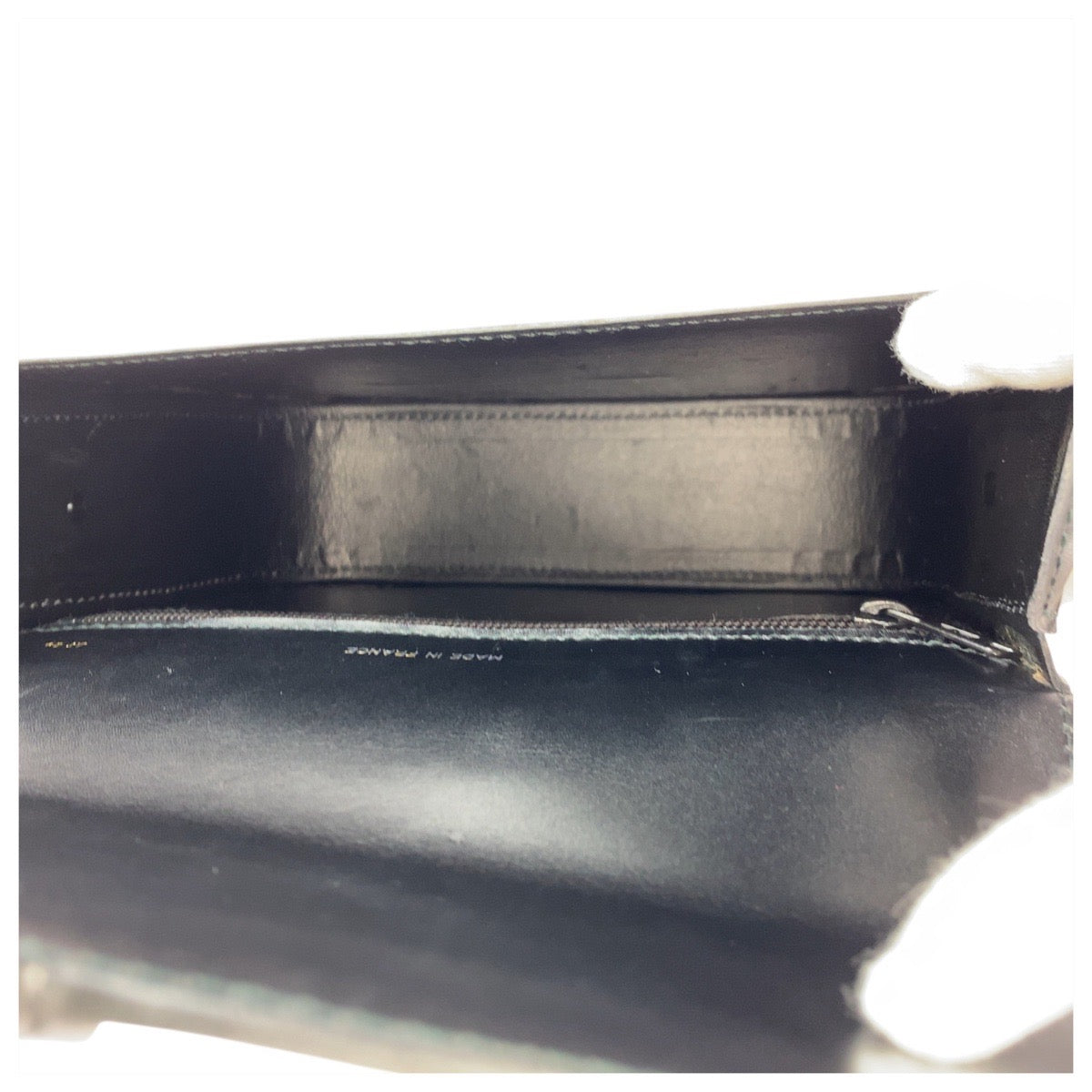 21295
CELINE セリーヌ ヴィンテージ 馬車金具 ホースキャリッジ ブラック 黒 ゴールド金具 レザー JT06 ショルダーバッグ ポシェット レディース A78