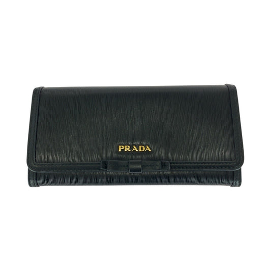 21306
PRADA プラダ ブラック 黒 ゴールド金具 レザー 長財布 ロングウォレット レディース A23