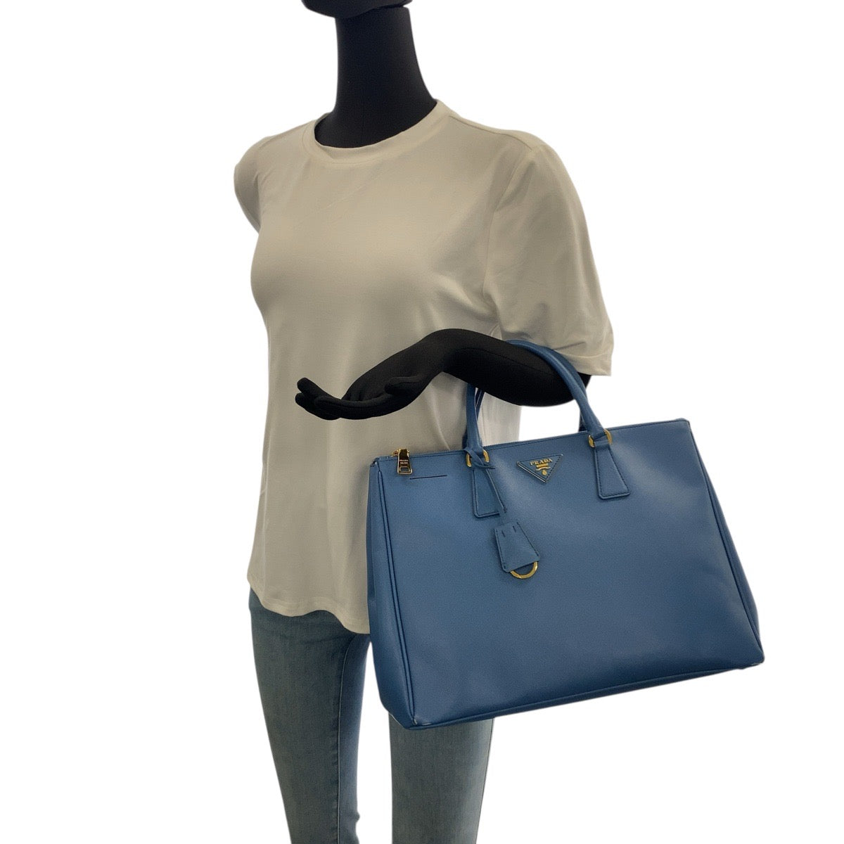 21378
PRADA Galleria Saffiano Triangle Logo Plate Blue Gold Hardware Leather Tote Bag Handbag Women's AB56