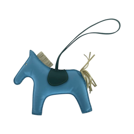 21383
HERMES エルメス ロデオ ペガサス GM ライトブルー グリーン ホワイト アニョーミロ / スイフト キーホルダー バッグチャーム レディース A60