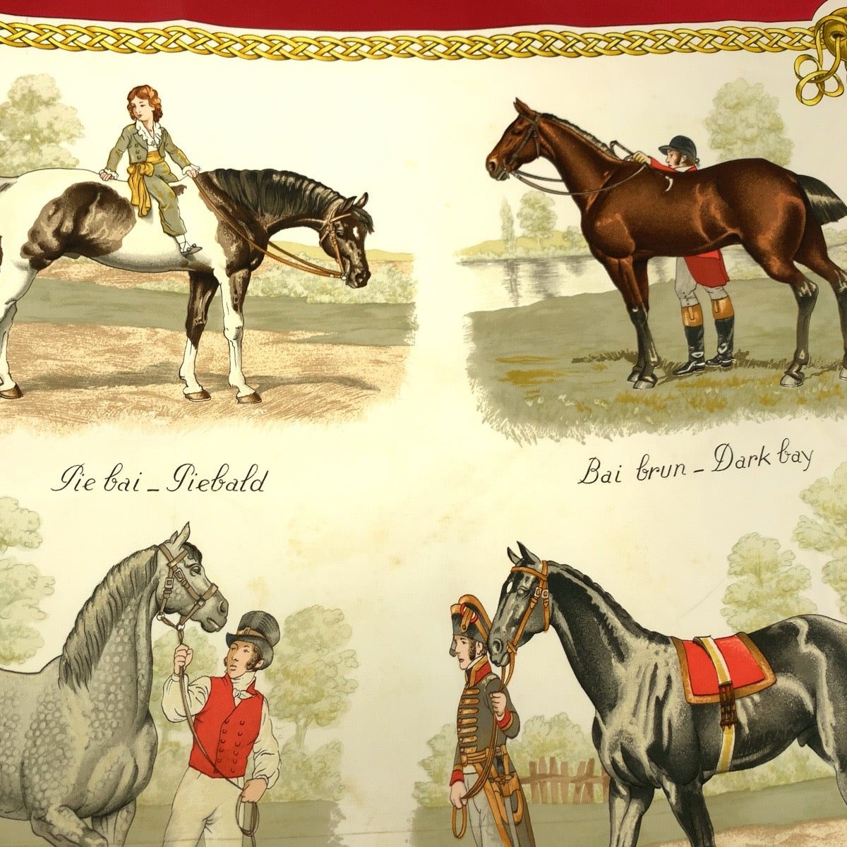 21387
HERMES エルメス カレ90 LES ROBES 馬の毛色 男女兼用 レッド マルチカラー シルク 大判スカーフ レディース AB19