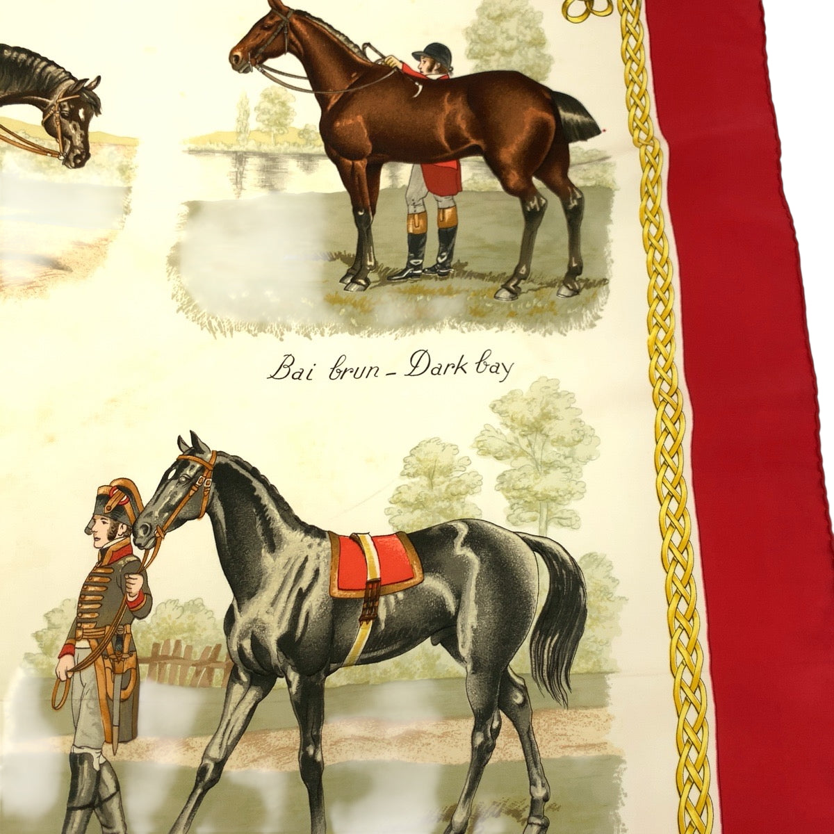 21387
HERMES エルメス カレ90 LES ROBES 馬の毛色 男女兼用 レッド マルチカラー シルク 大判スカーフ レディース AB19