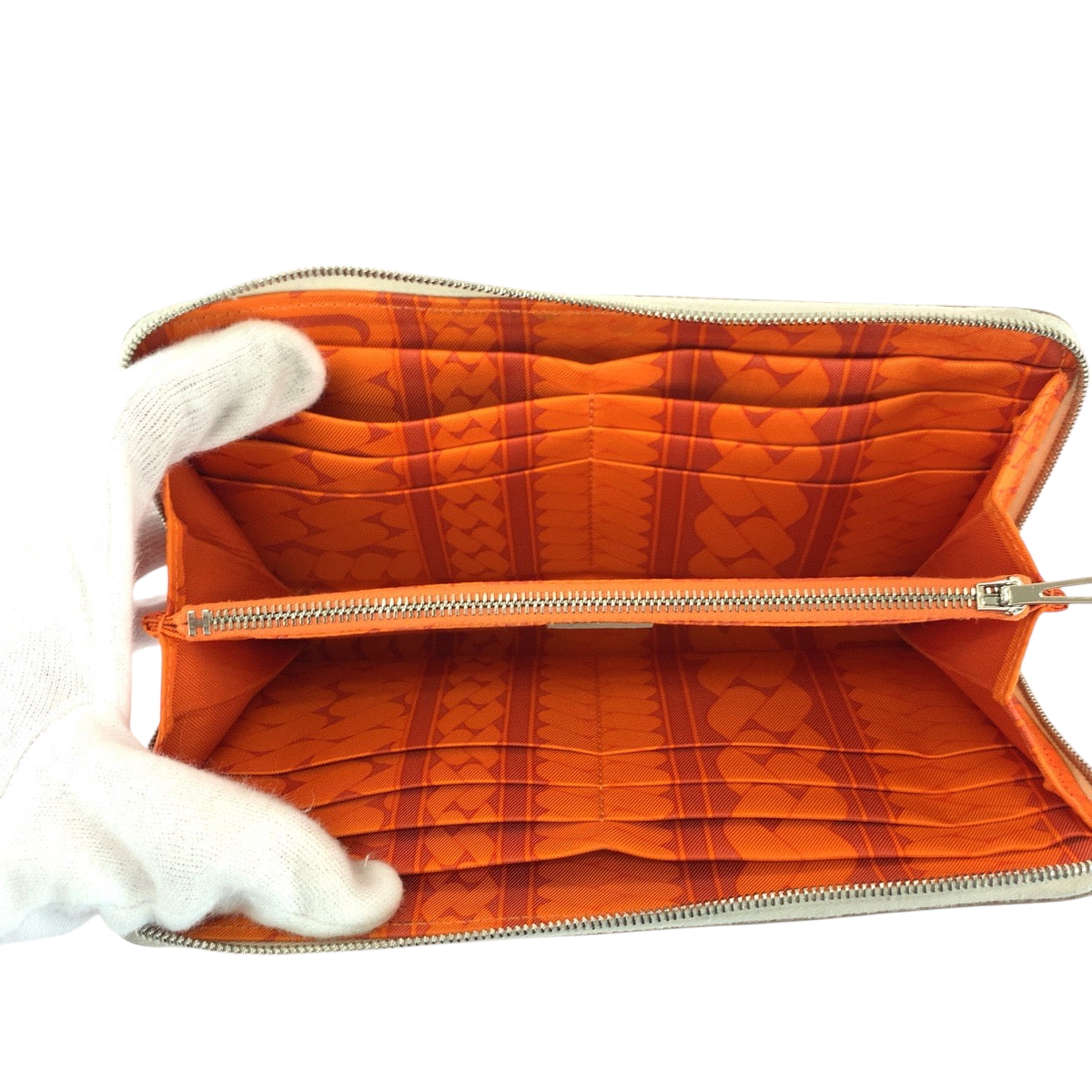 21407
HERMES エルメス アザップロング シルクイン アイボリー シルバー金具 ヴォーエプソン 長財布 ラウンドファスナー A刻印 レディース AB38