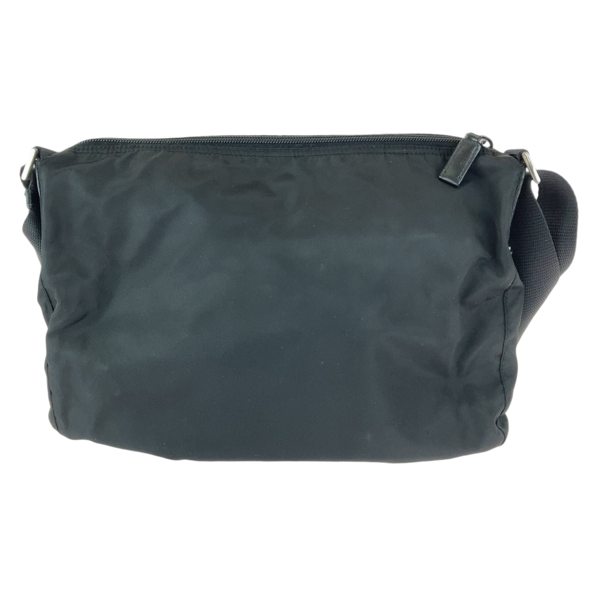 21414
PRADA プラダ テスート 三角ロゴプレート ブラック シルバー金具 ナイロン ショルダーバッグ ポシェット レディース AB40