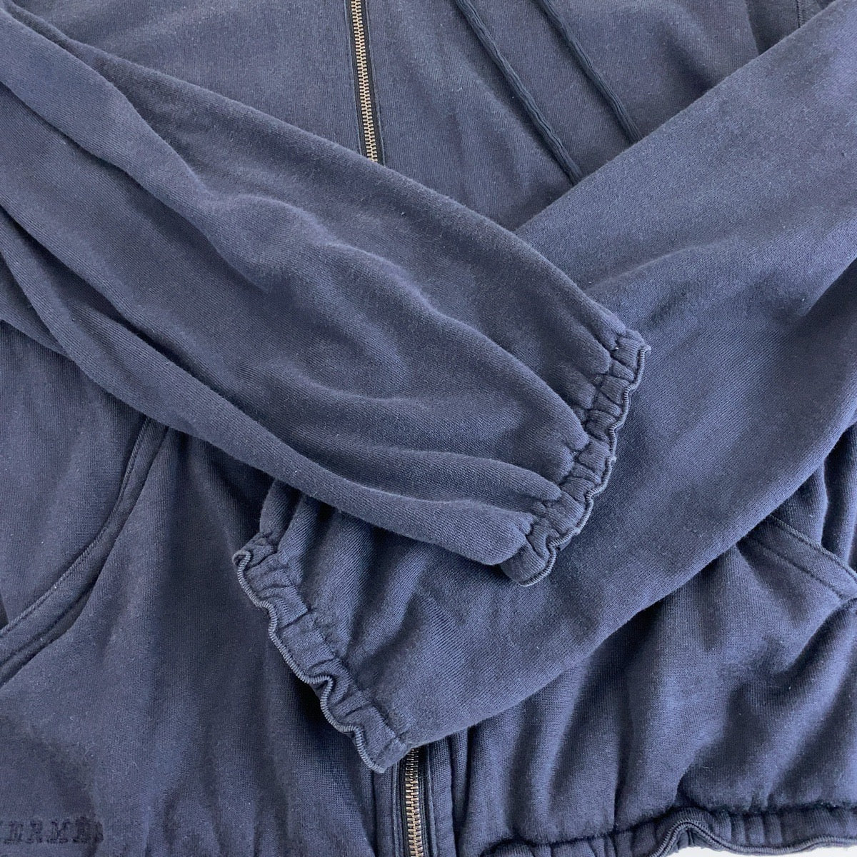 21420
HERMES エルメス サイズ38 ネイビー シルバー金具 コットン / シルク ジップアップ パーカー 男女兼用 レディース AB38