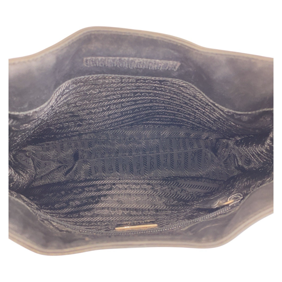 21427
PRADA プラダ ブラック 黒 レザー / プラスチック ショルダーバッグ レディース ABP35