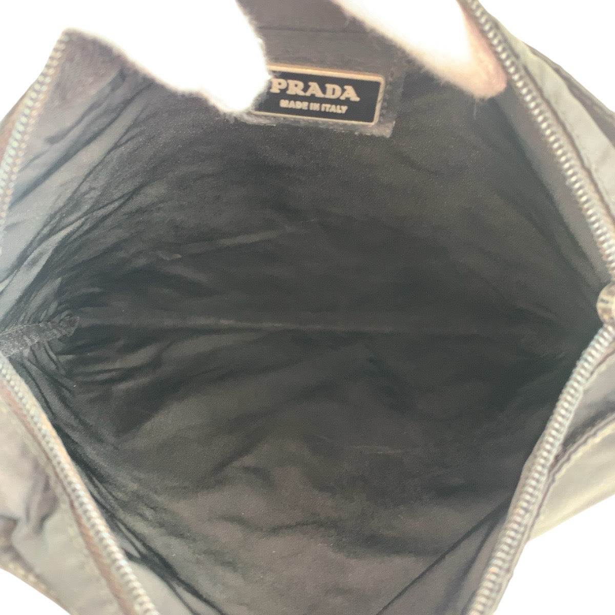 21484
PRADA プラダ テスート 三角ロゴプレート ブラック 黒 シルバー金具 ナイロン ショルダーバッグ メッセンジャーバッグ レディース AB34
