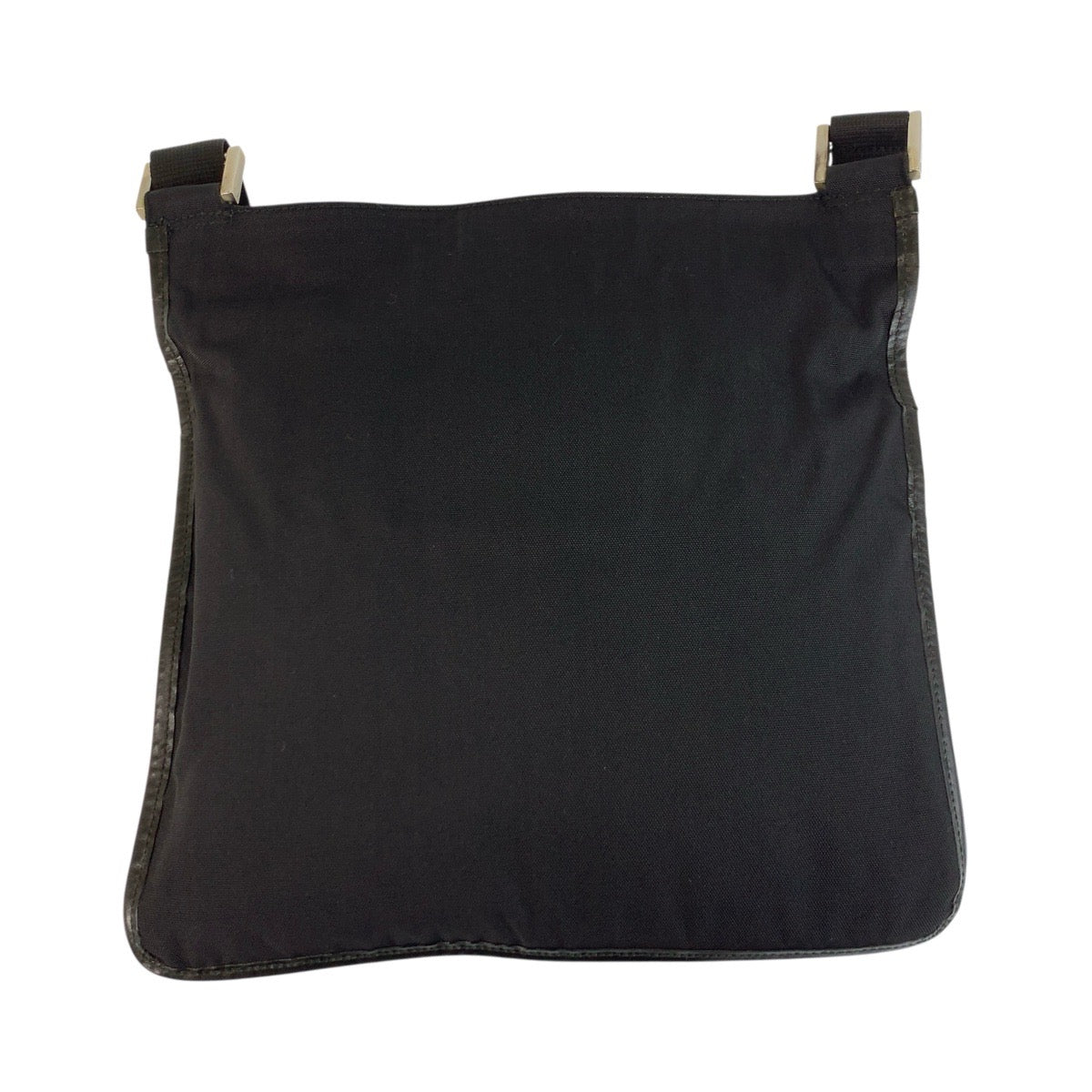 21513
GUCCI グッチ ブラック 黒 シルバー金具 ナイロン / レザー 019 0335 ショルダーバッグ メッセンジャーバッグ メンズ AB20