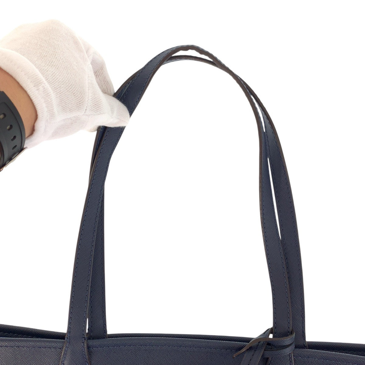 21531
Michael Kors マイケルコース リバーシブル ネイビー シルバー金具 レザー トートバッグ ショルダーバッグ レディース A18