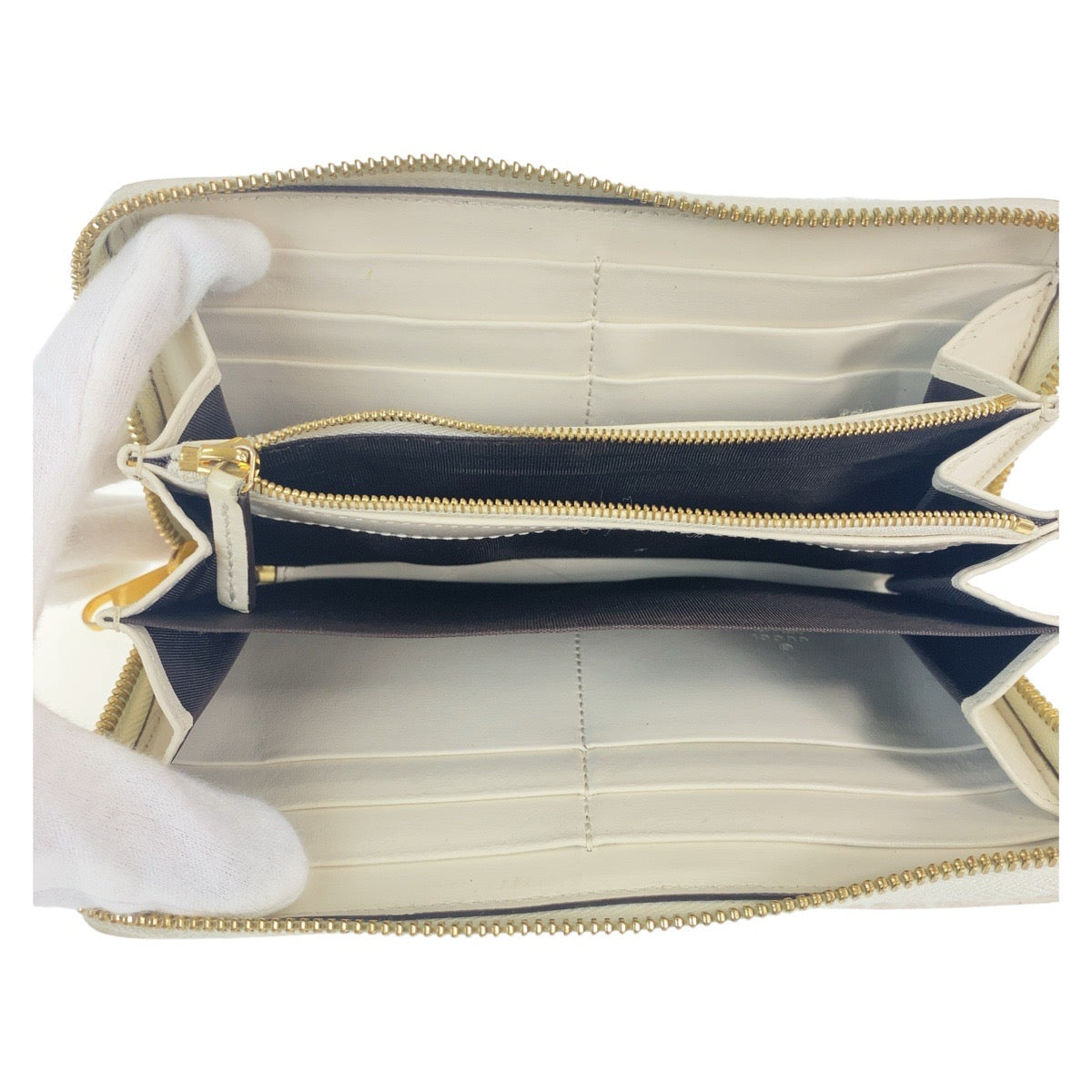 21545
GUCCI グッチ ホースビット オフホワイト ゴールド金具 レザー 621889 長財布 ラウンドジップ レディース ABP18