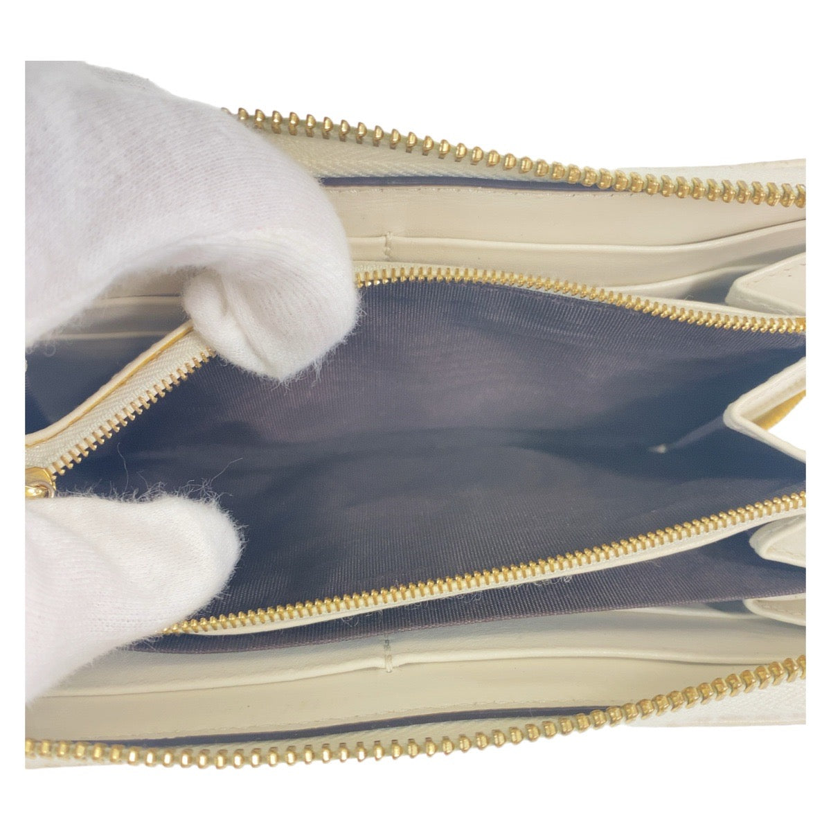 21545
GUCCI グッチ ホースビット オフホワイト ゴールド金具 レザー 621889 長財布 ラウンドジップ レディース ABP18