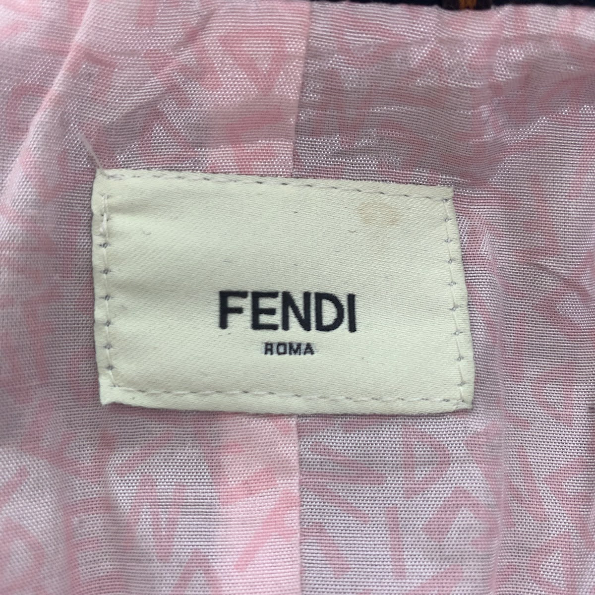 21546
FENDI フェンディ サイズ表記12 XS ブラック ウール / レーヨン ピーコート フリルコート セミロングコート ハーフコート キッズ AB38