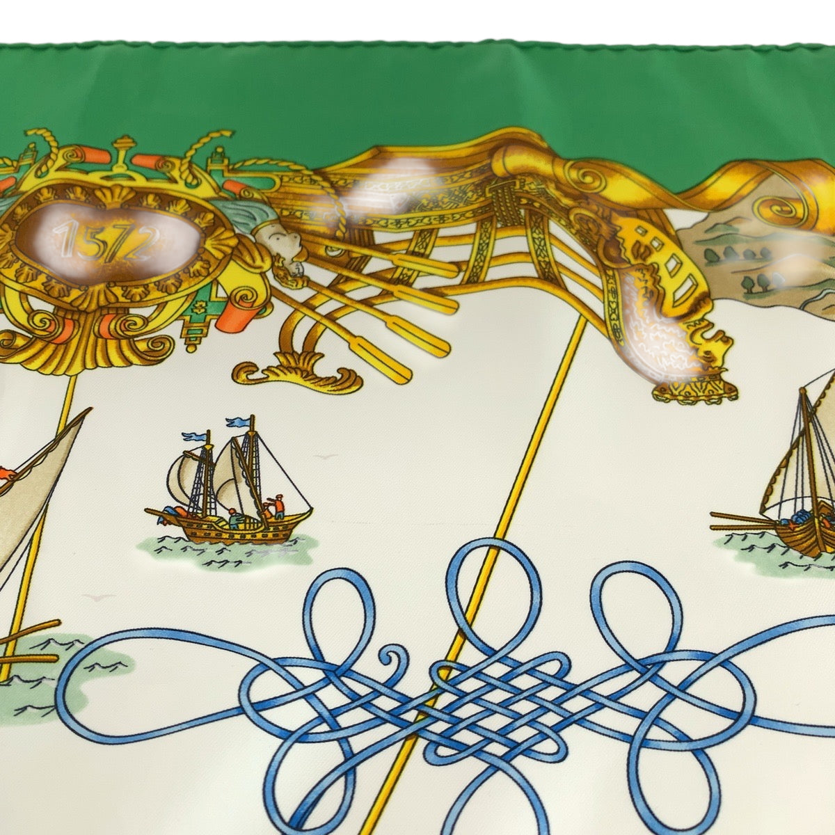 21550
HERMES エルメス カレ90 VOILES DE LUMIERE グリーン マルチカラー シルク 大判スカーフ レディース A19