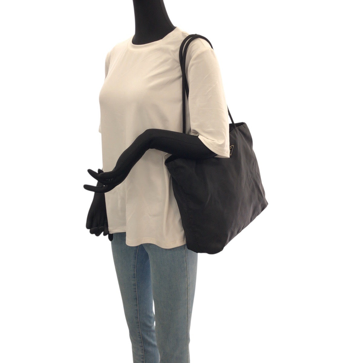 21563
PRADA プラダ テスート 三角ロゴプレート ブラック 黒 シルバー金具 ナイロン トートバッグ ショルダーバッグ レディース AB14