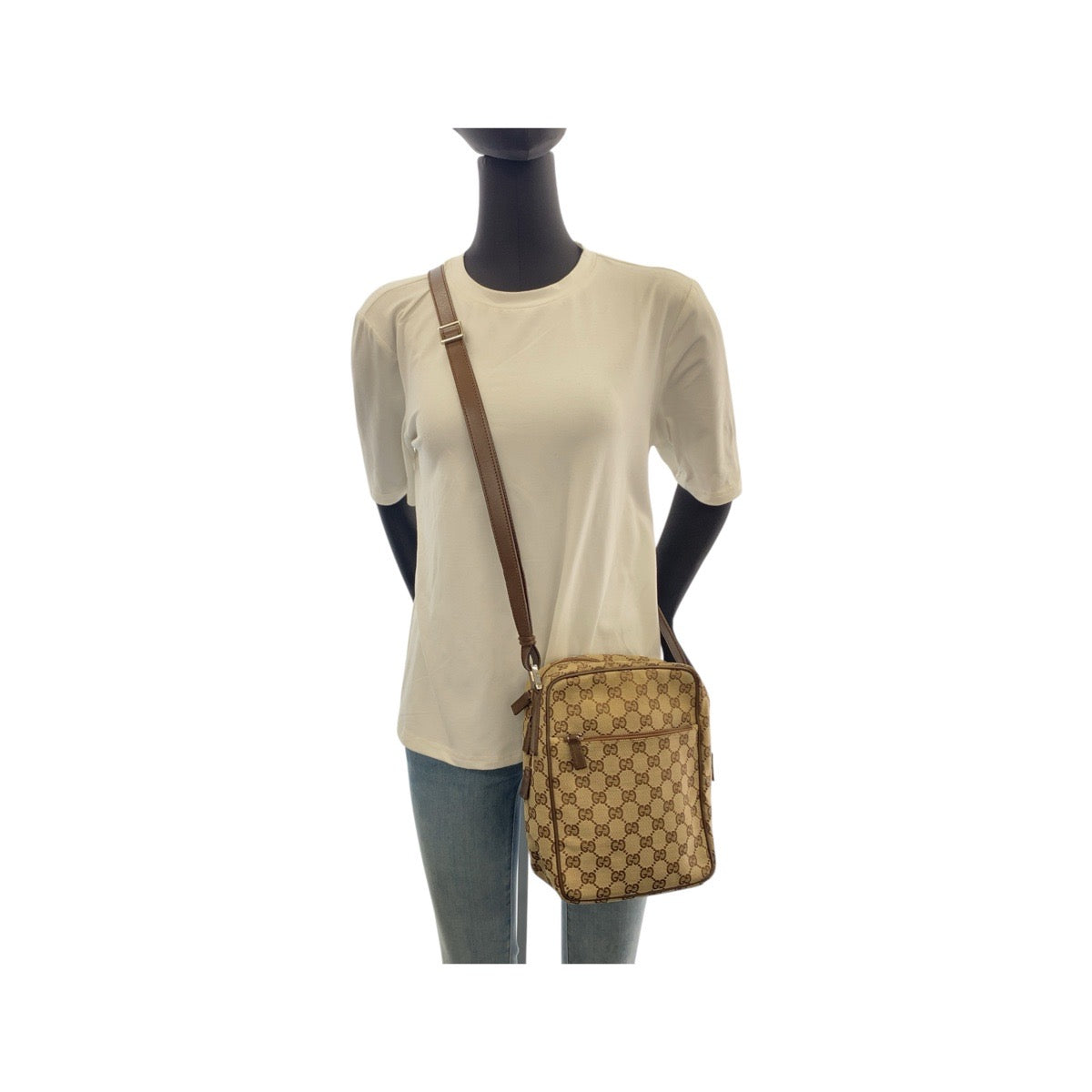 21586
GUCCI Beige Brown Silver Hardware GG Canvas / Leather 018 1612 Shoulder Bag Pochette Women's AB25