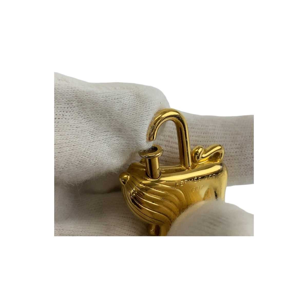 21648
HERMES エルメス アフリカ カデナ ライオン ゴールド メタル カデナ キーホルダー チャーム 男女兼用 レディース A80