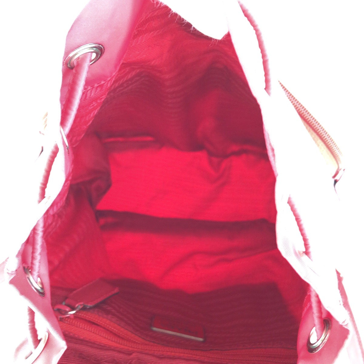 21769
PRADA プラダ テスート 三角ロゴプレート レッド シルバー金具 ナイロン / レザー リュック・デイパック バックパック レディース AB40