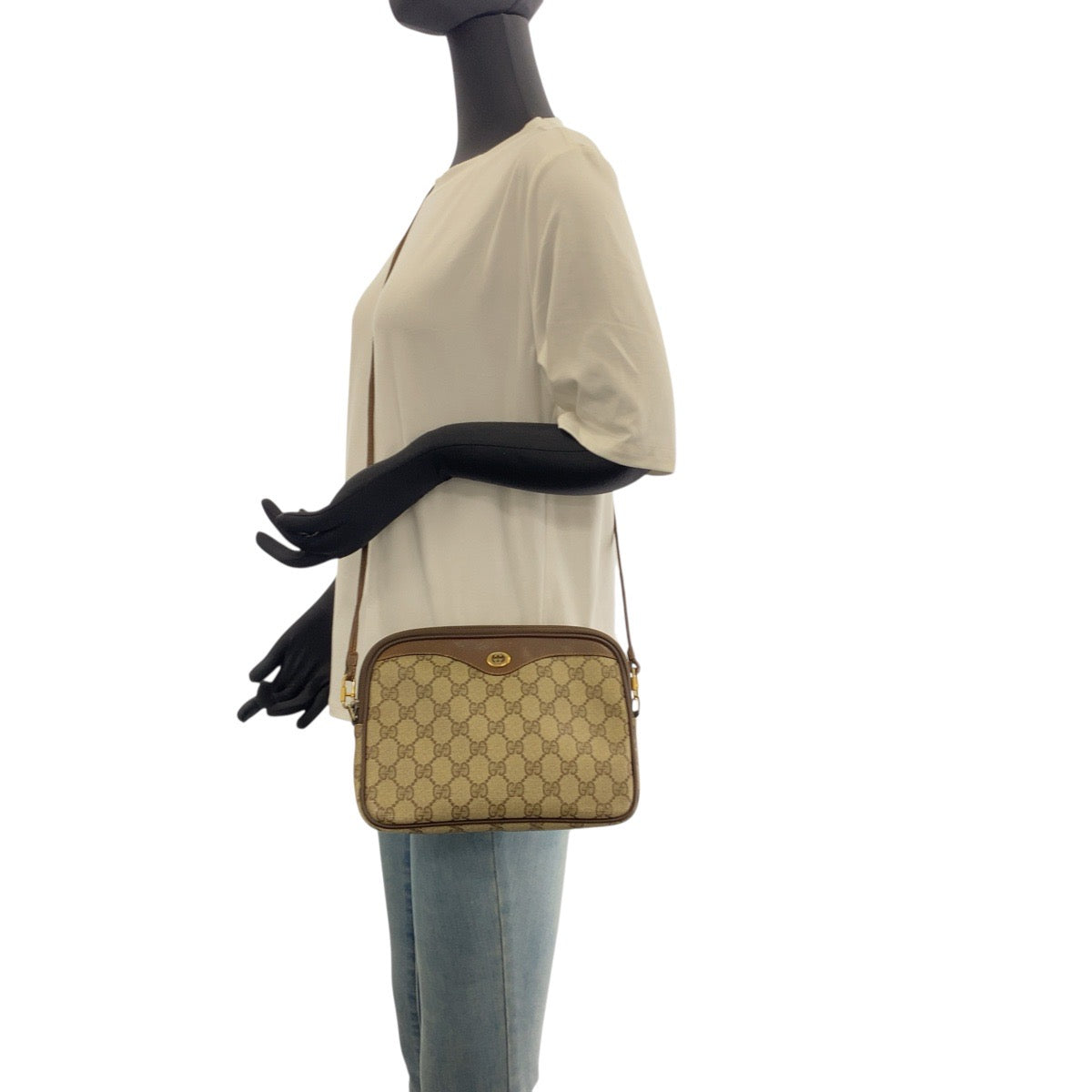 21815
GUCCI グッチ ヴィンテージ オールドグッチ ベージュ ブラウン ゴールド金具 GGスプリームキャンバス / レザー 97 02 068 ショルダーバッグ ポシェット レディース B12