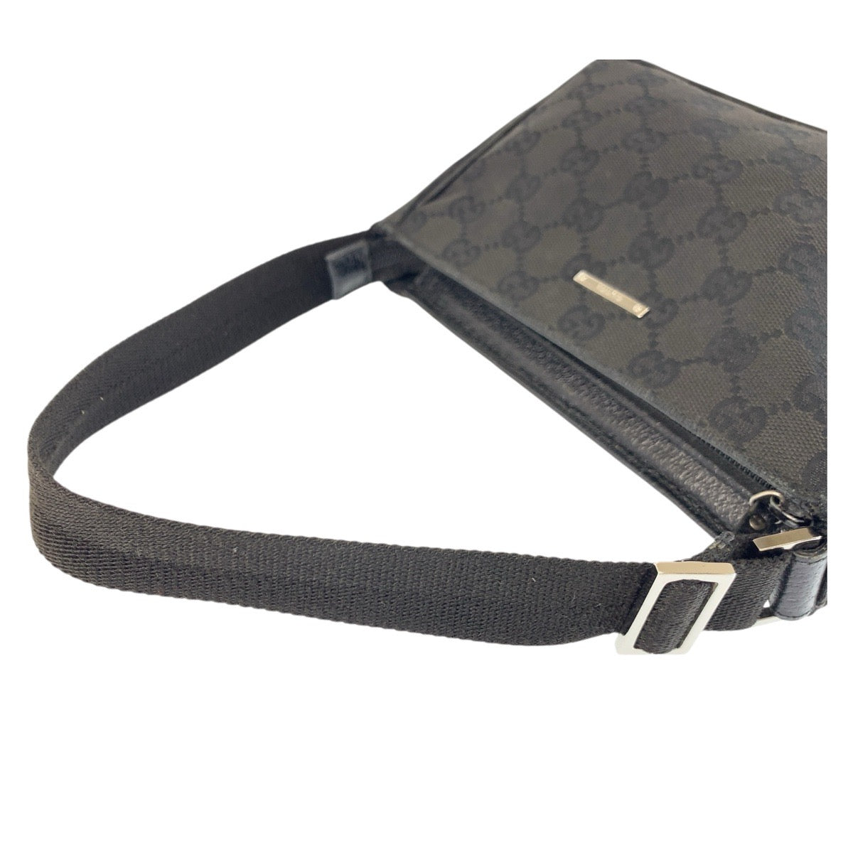 21900
GUCCI グッチ ブラック 黒 シルバー金具 GGキャンバス 106644 ハンドバッグ レディース ABP35