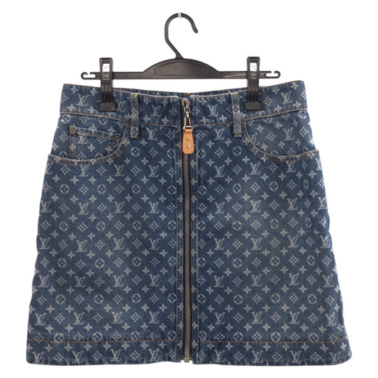 21910
LOUIS VUITTON ルイヴィトン 25SS モノグラム サイズ42 定価297,000円 ブルー デニム シルバー金具 コットン 1AHIAG スカート ミニスカート デニム レディース SA120