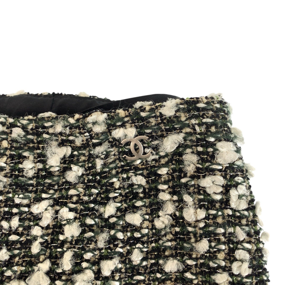 21913
CHANEL シャネル ツイード ココマーク サイズ36 マルチカラー レーヨン / ポリアミド / シルク スカート レディース A56