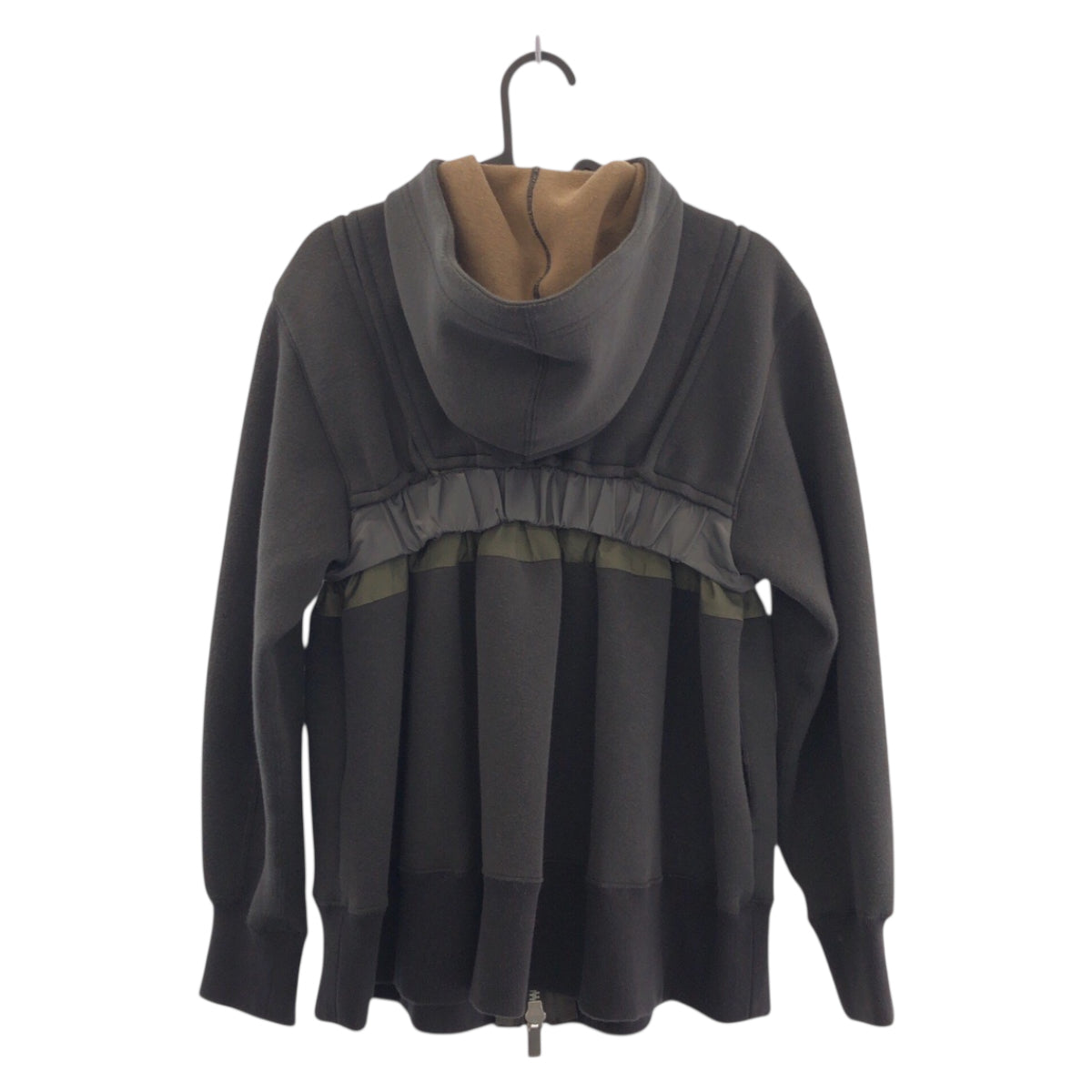 21916
Sacai サカイ スポンジ サイズ1 グレー シルバー金具 コットン / ポリエステル 22-06248 パーカー フーディ ジャケット アウター メンズ A30