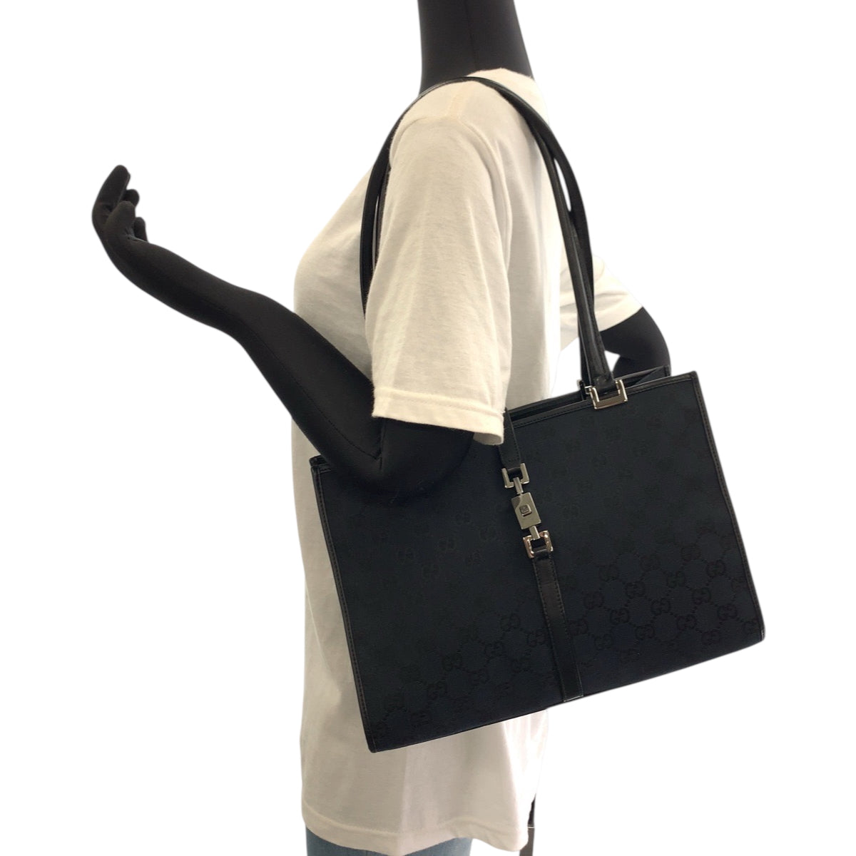 18209
GUCCI グッチ ジャッキー ブラック 黒 ガンメタ金具 GGキャンバス 002 1073 ショルダーバッグ ハンドバッグ レディース A54