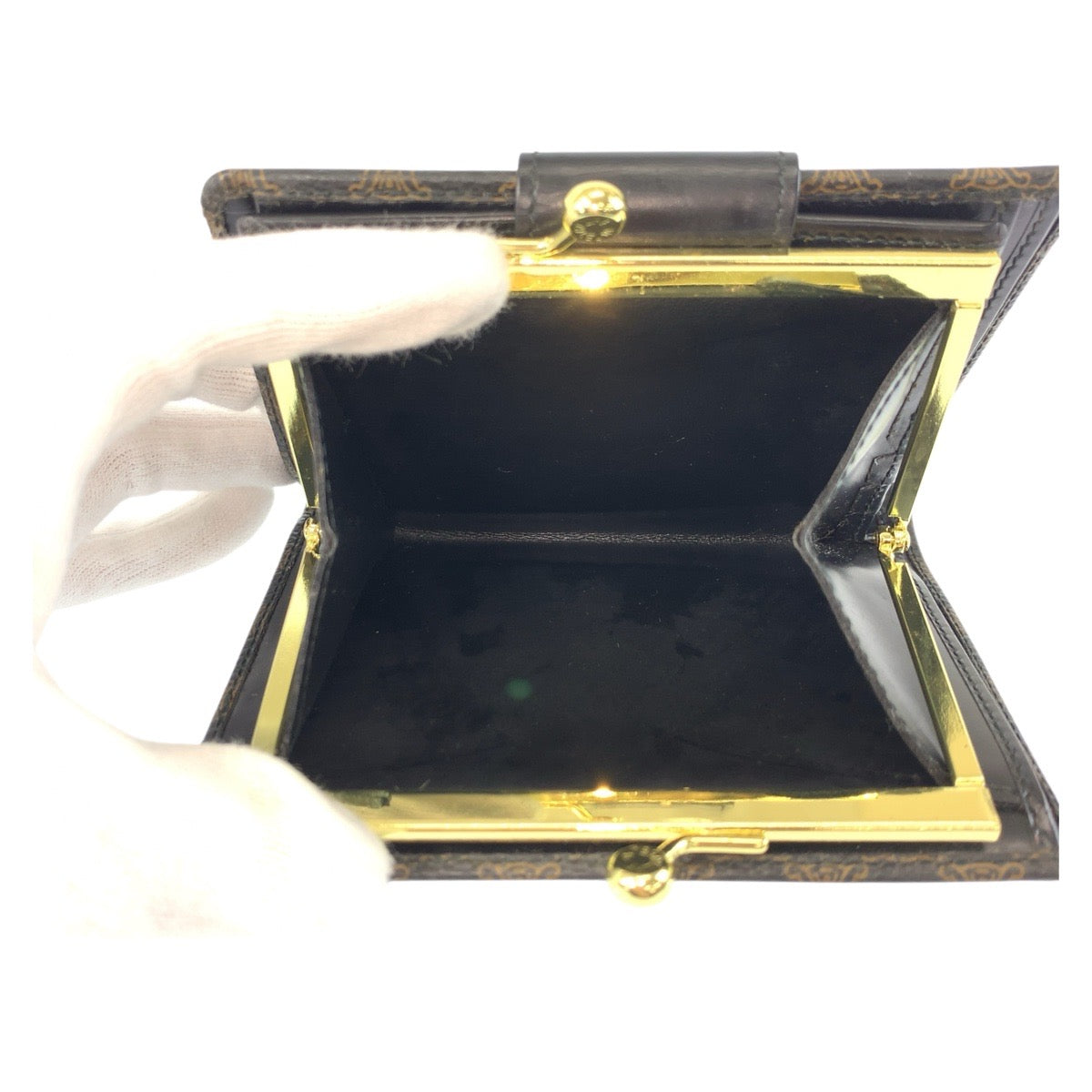 22008
CELINE セリーヌ ヴィンテージ マカダム ブラウン ブラック ゴールド金具 M/00/2 折財布 コンパクトウォレット レディース A21