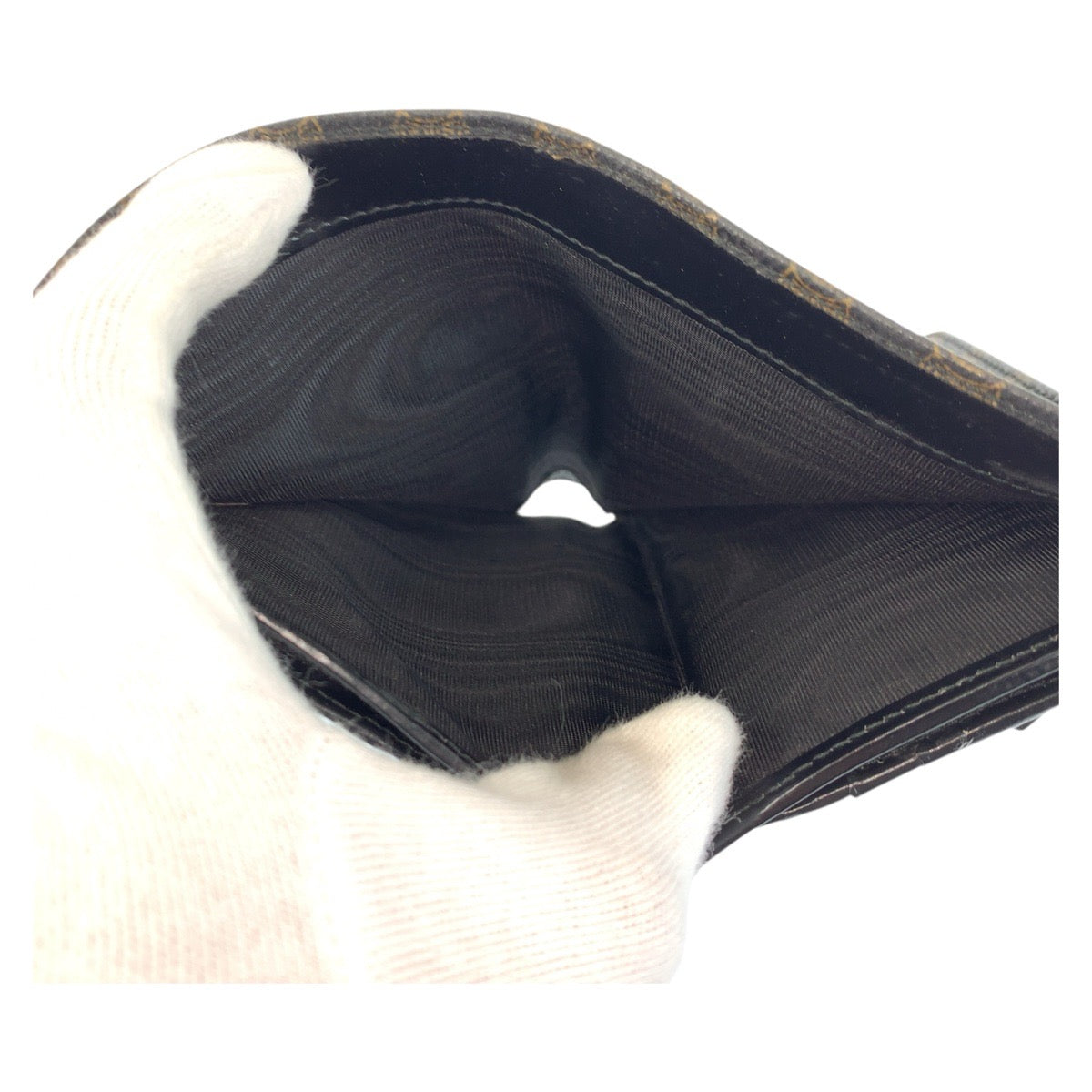 22008
CELINE セリーヌ ヴィンテージ マカダム ブラウン ブラック ゴールド金具 M/00/2 折財布 コンパクトウォレット レディース A21