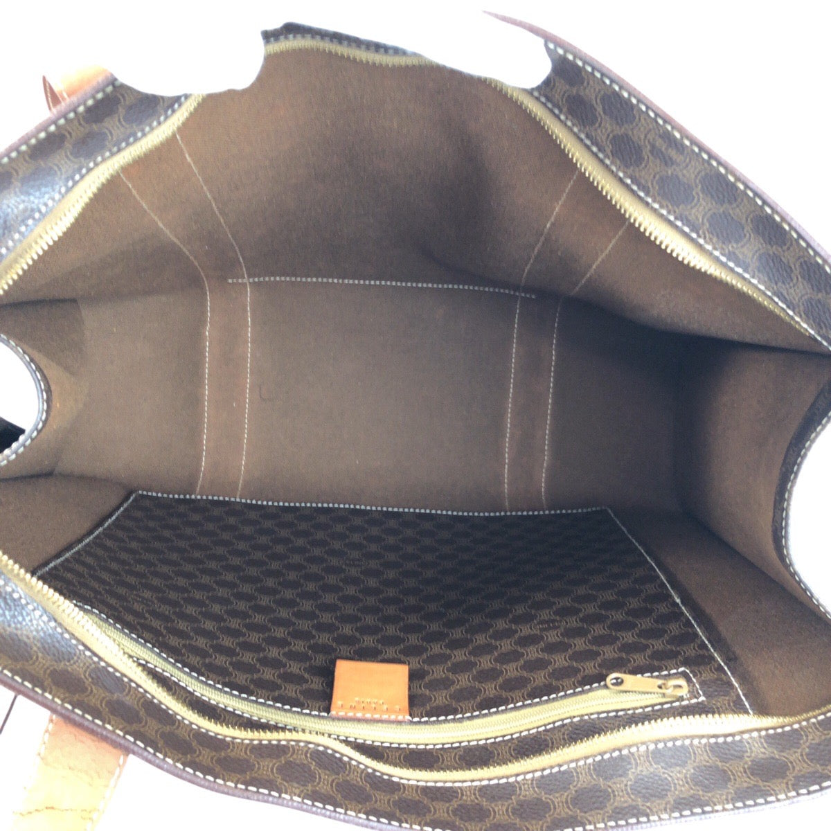 22053
CELINE セリーヌ マカダム ブラウン ゴールド金具 PVC / レザー MC97 トートバッグ ショルダーバッグ レディース AB35