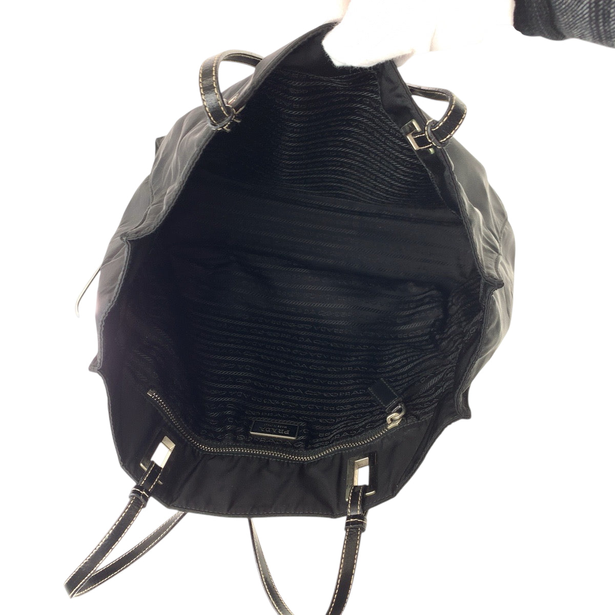 22056
PRADA プラダ テスート 三角ロゴプレート ブラック 黒 シルバー金具 ナイロン / レザー トートバッグ ショルダーバッグ レディース ABP35