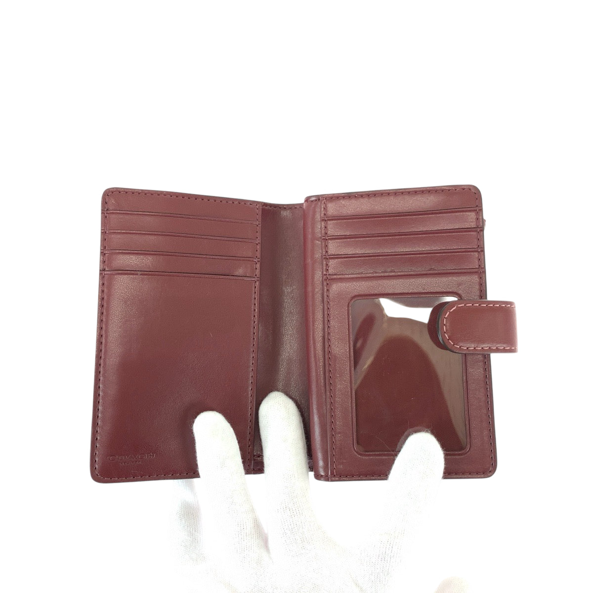 22057
COACH コーチ シグネチャー 花柄 ブラウン ボルドー ゴールド金具 レザー 折り財布 コンパクトウォレット レディース A5