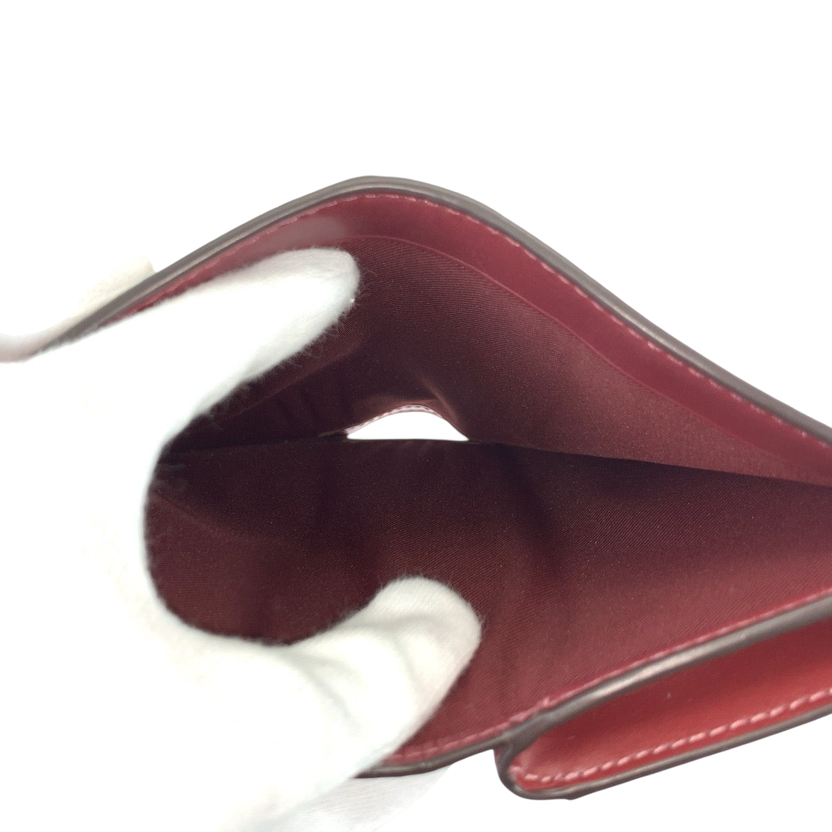 22057
COACH コーチ シグネチャー 花柄 ブラウン ボルドー ゴールド金具 レザー 折り財布 コンパクトウォレット レディース A5