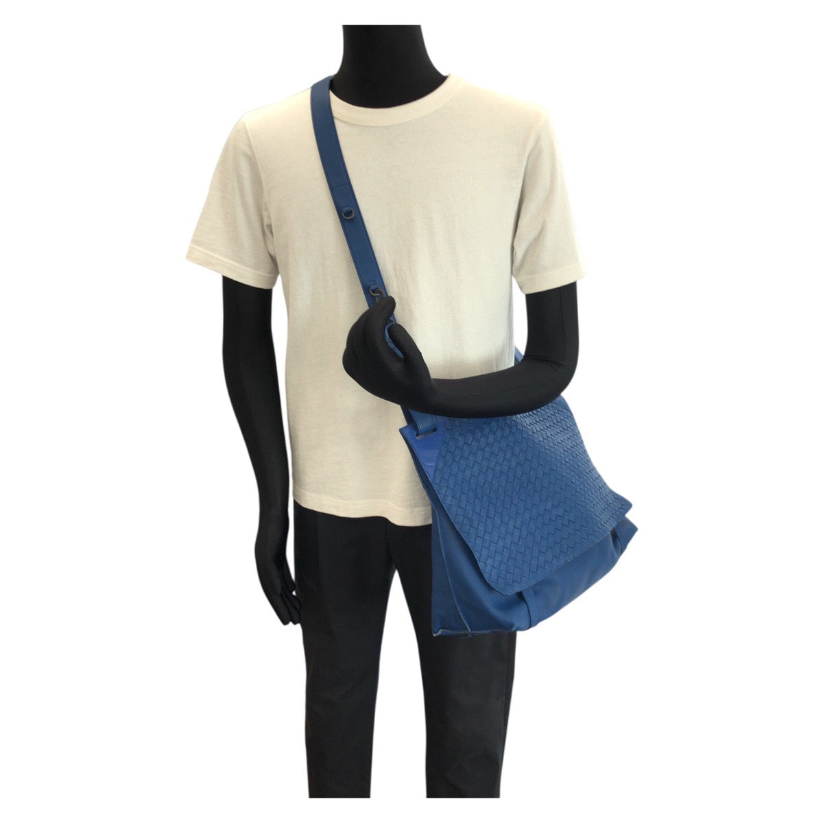 22082
BOTTEGA VENETA Intrecciato Blue Leather Shoulder Bag Messenger Bag Men's ABP56