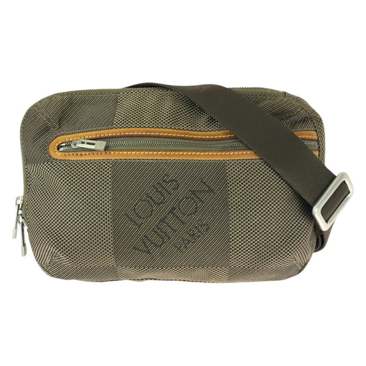22095
LOUIS VUITTON ルイヴィトン ダミエ ジェアン アルシェ ブラウン シルバー金具 キャンバス / レザー M93022 ボディバッグ ウエストポーチ バムバッグ レディース B16