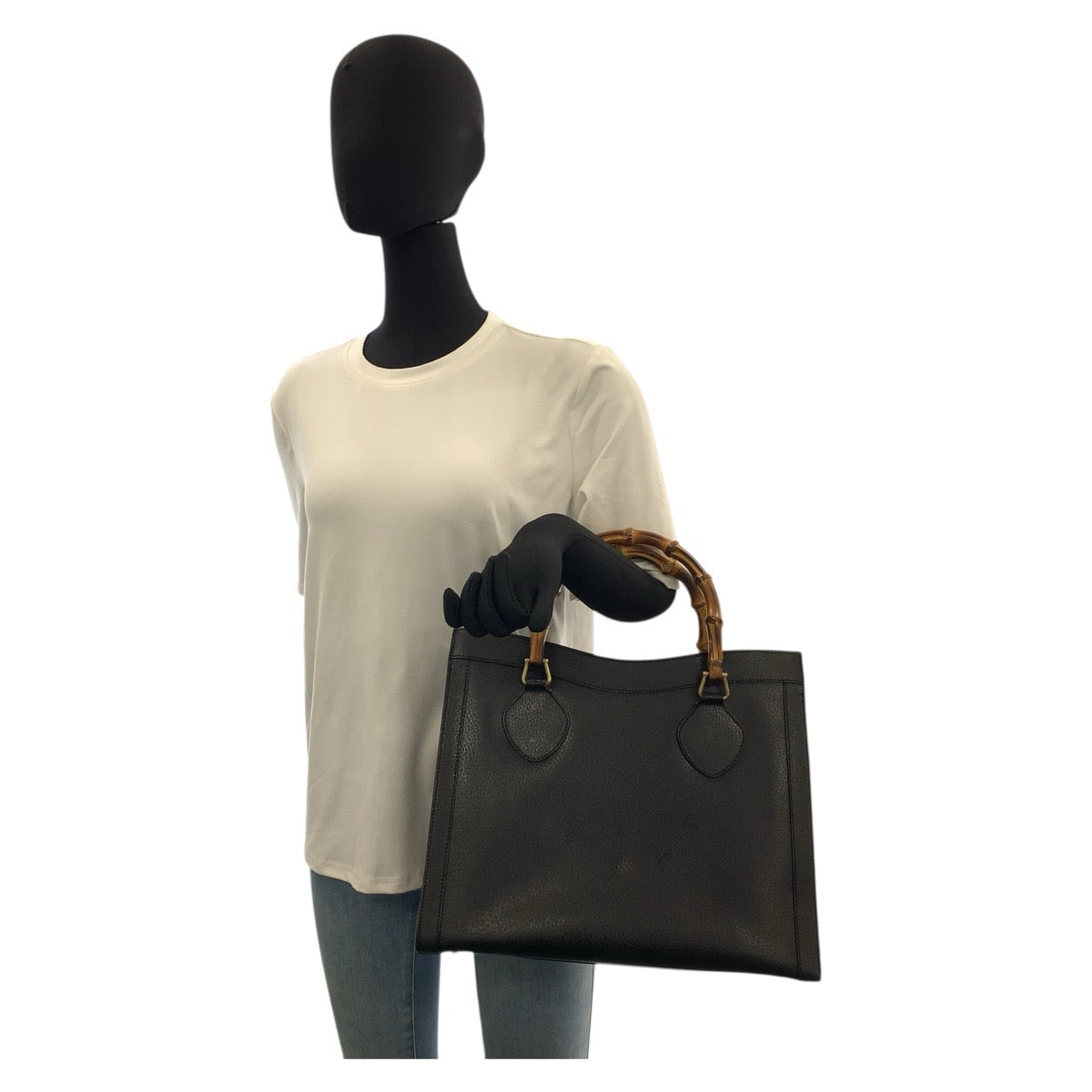 22131
GUCCI グッチ バンブー ブラック 黒 ゴールド金具 レザー 002 1095 ハンドバッグ トートバッグ レディース AB36